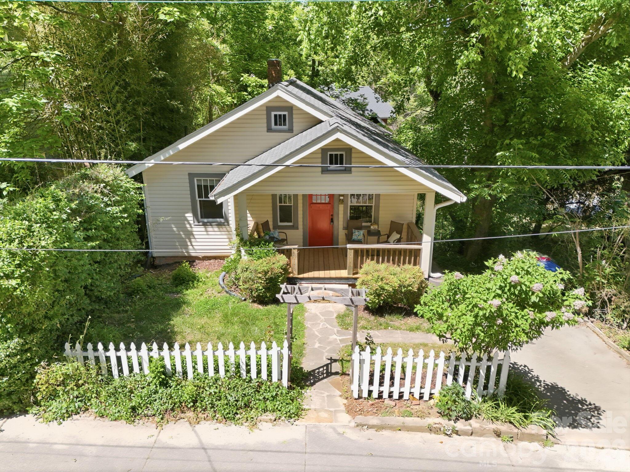86 Annandale Avenue Property Photo 3