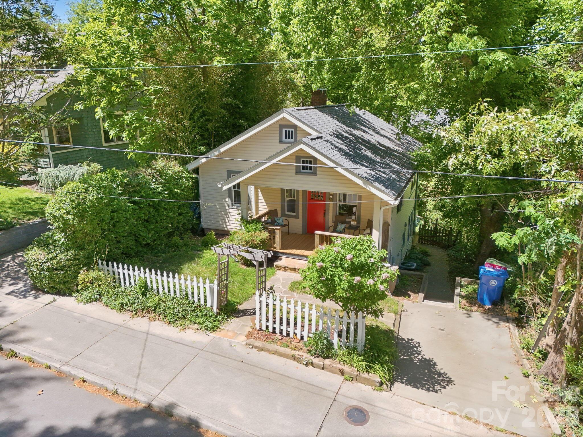 86 Annandale Avenue Property Photo 4