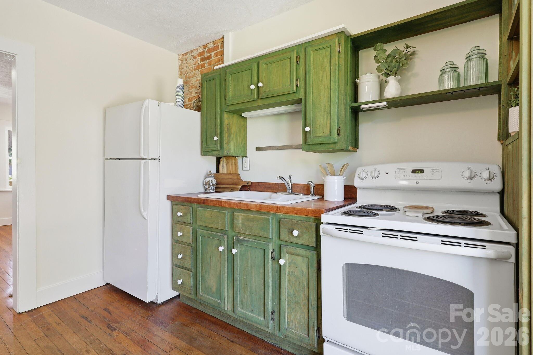 86 Annandale Avenue Property Photo 22