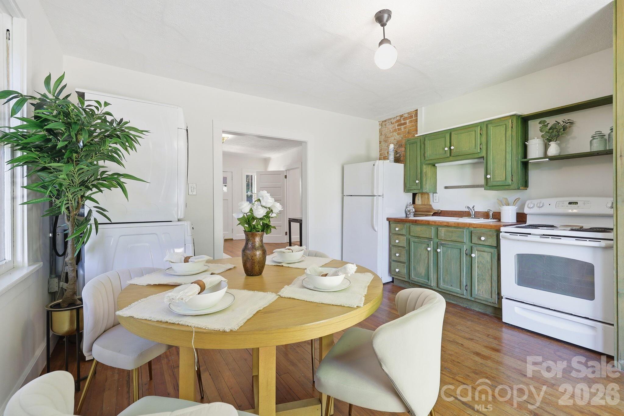 86 Annandale Avenue Property Photo 25