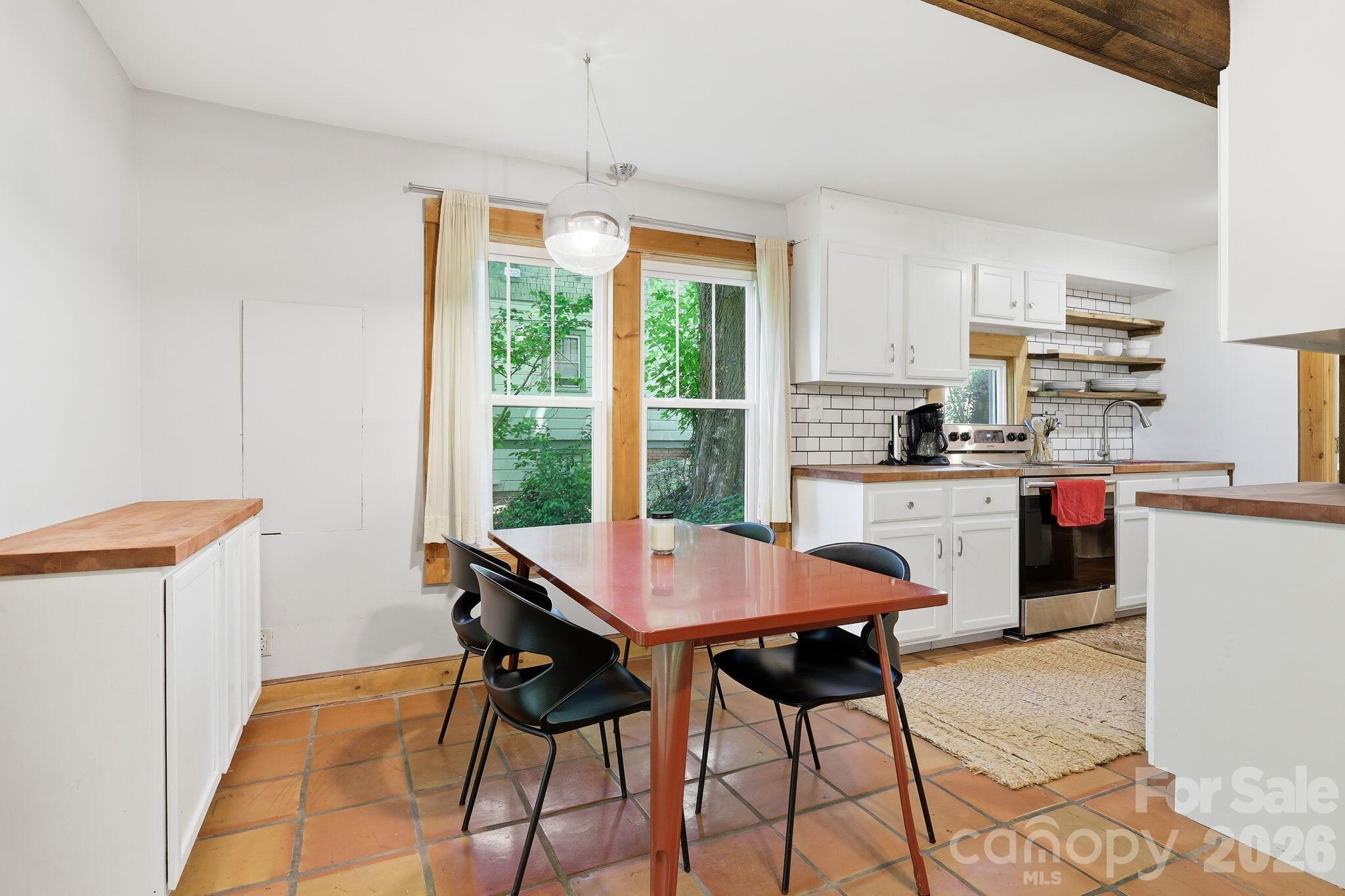 86 Annandale Avenue Property Photo 27