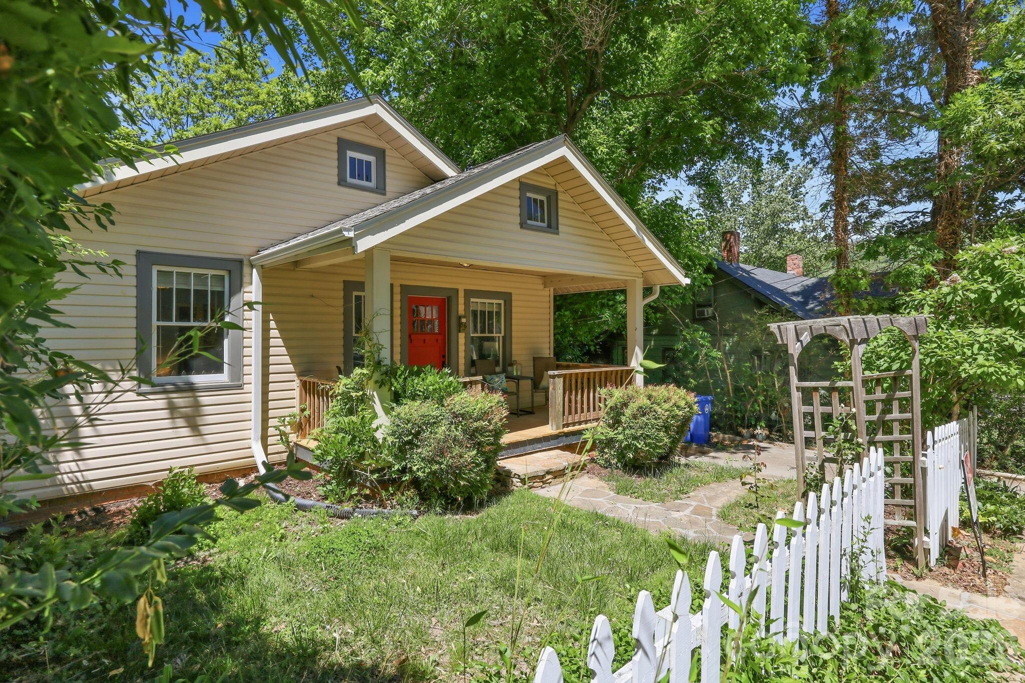 86 Annandale Avenue Property Photo 45