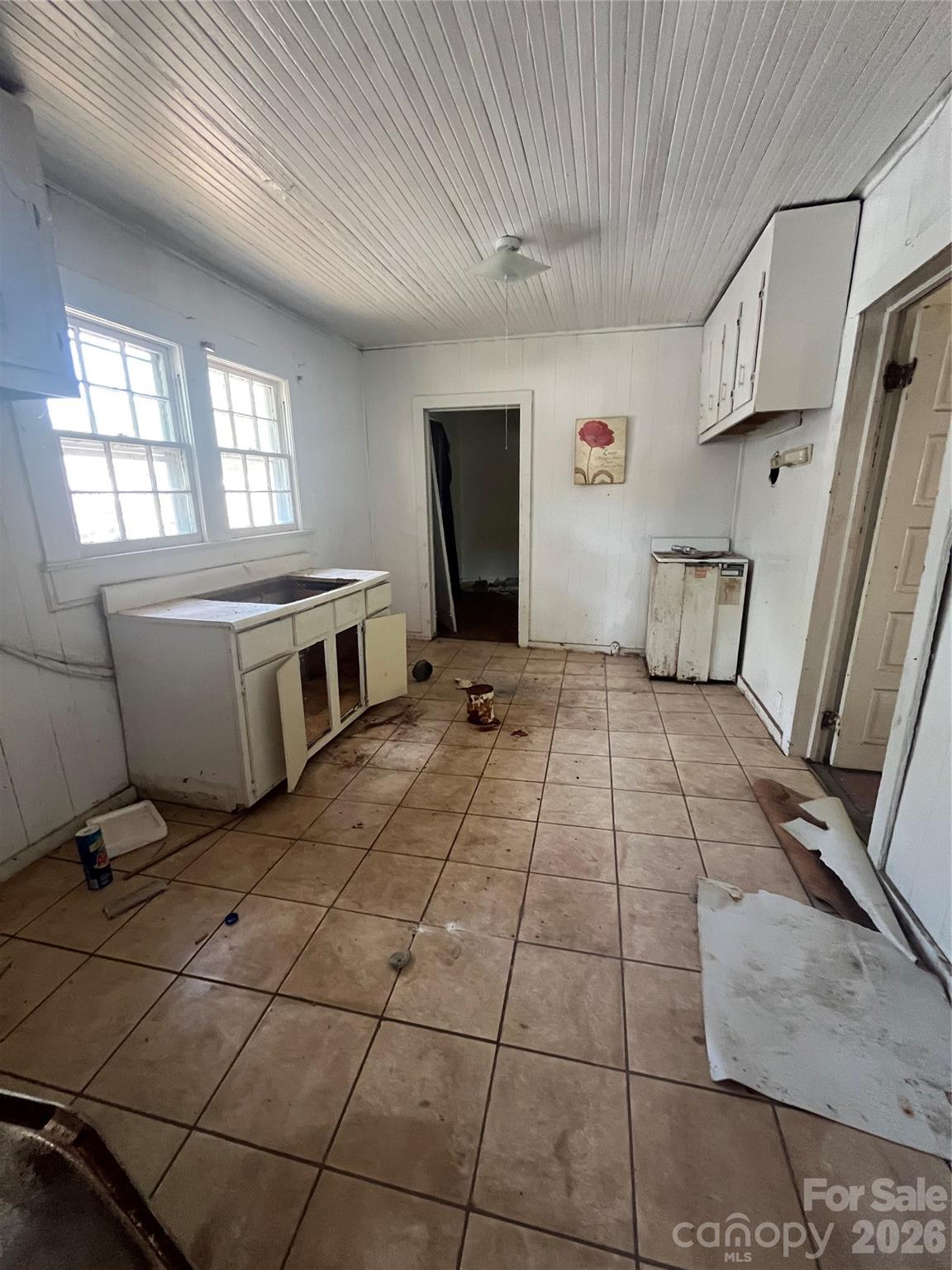 603 Marion Street Property Photo 7