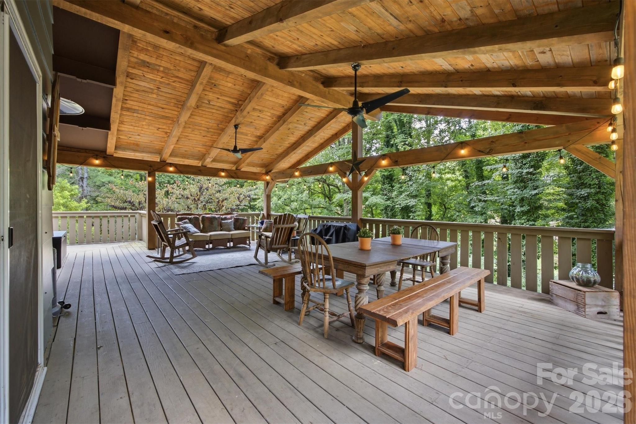 1125 Brockmore Drive Property Photo 10