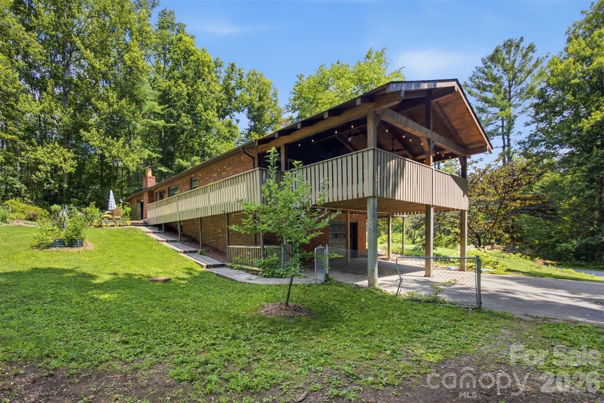 1125 Brockmore Drive Property Photo 44
