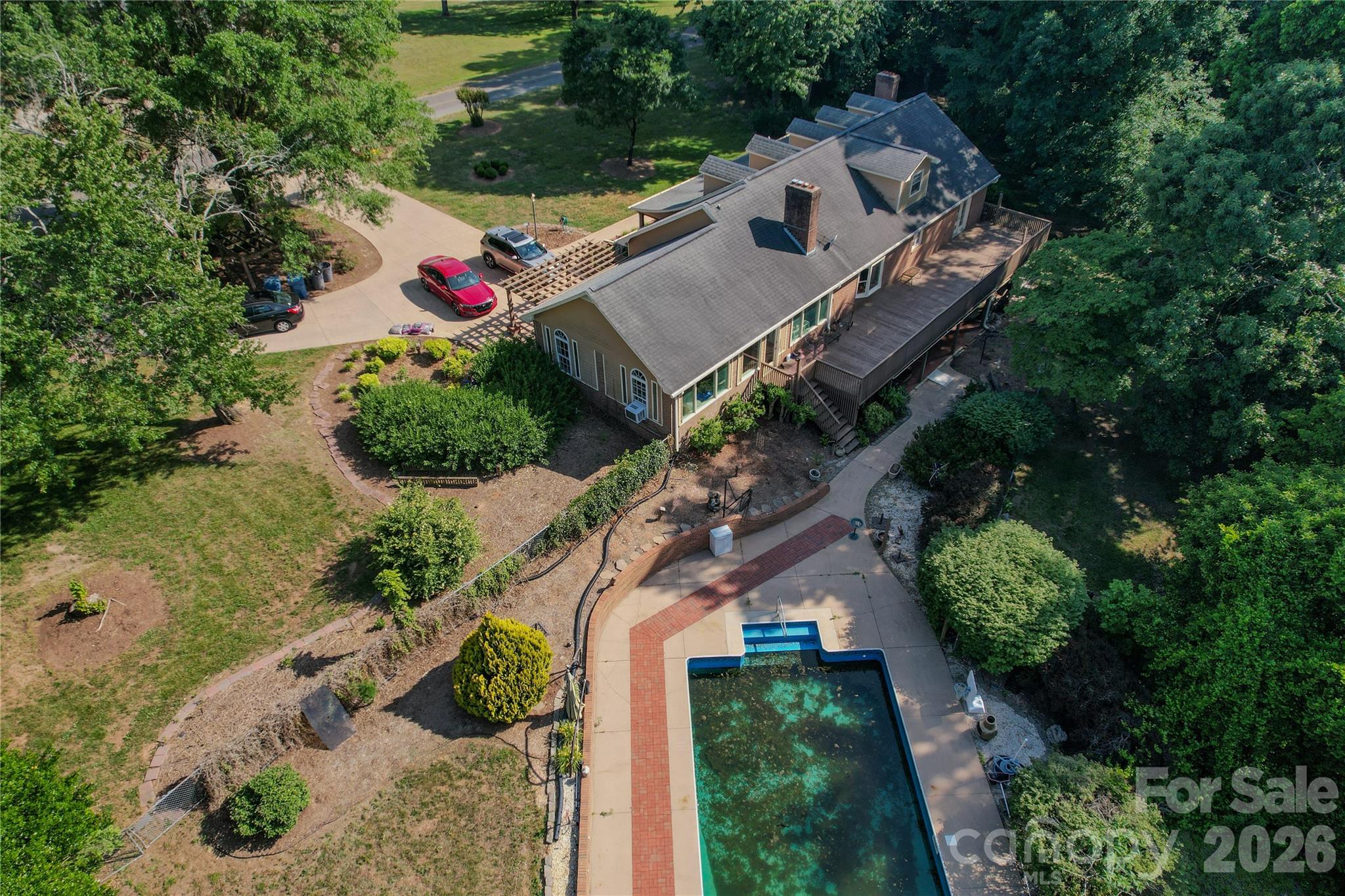 204 Old Stagecoach Road Property Photo 4