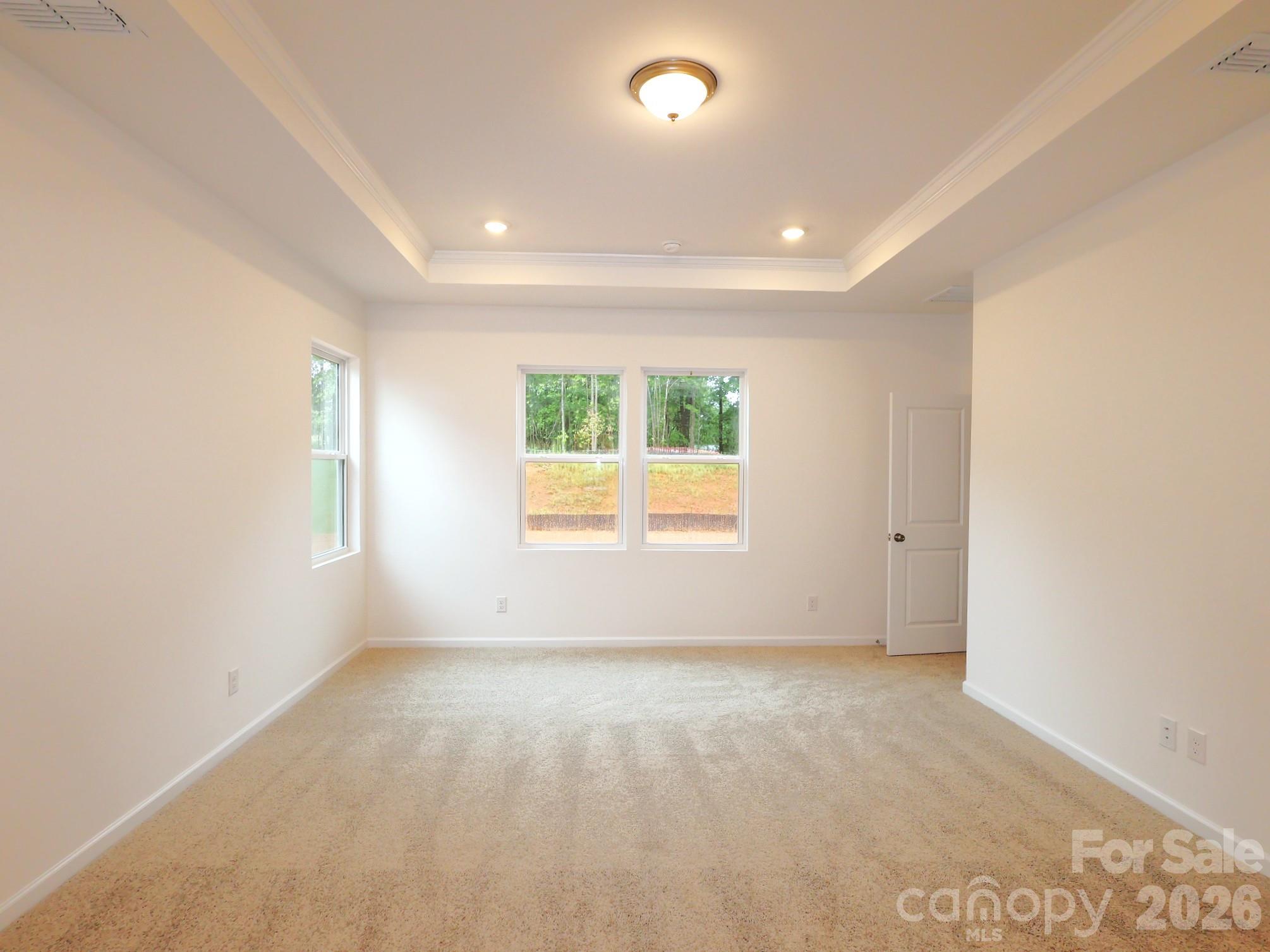 233 Amber Glen Drive Property Photo 7