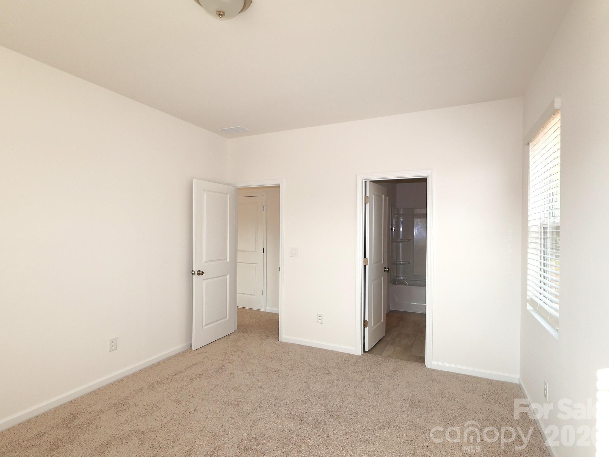 233 Amber Glen Drive Property Photo 14