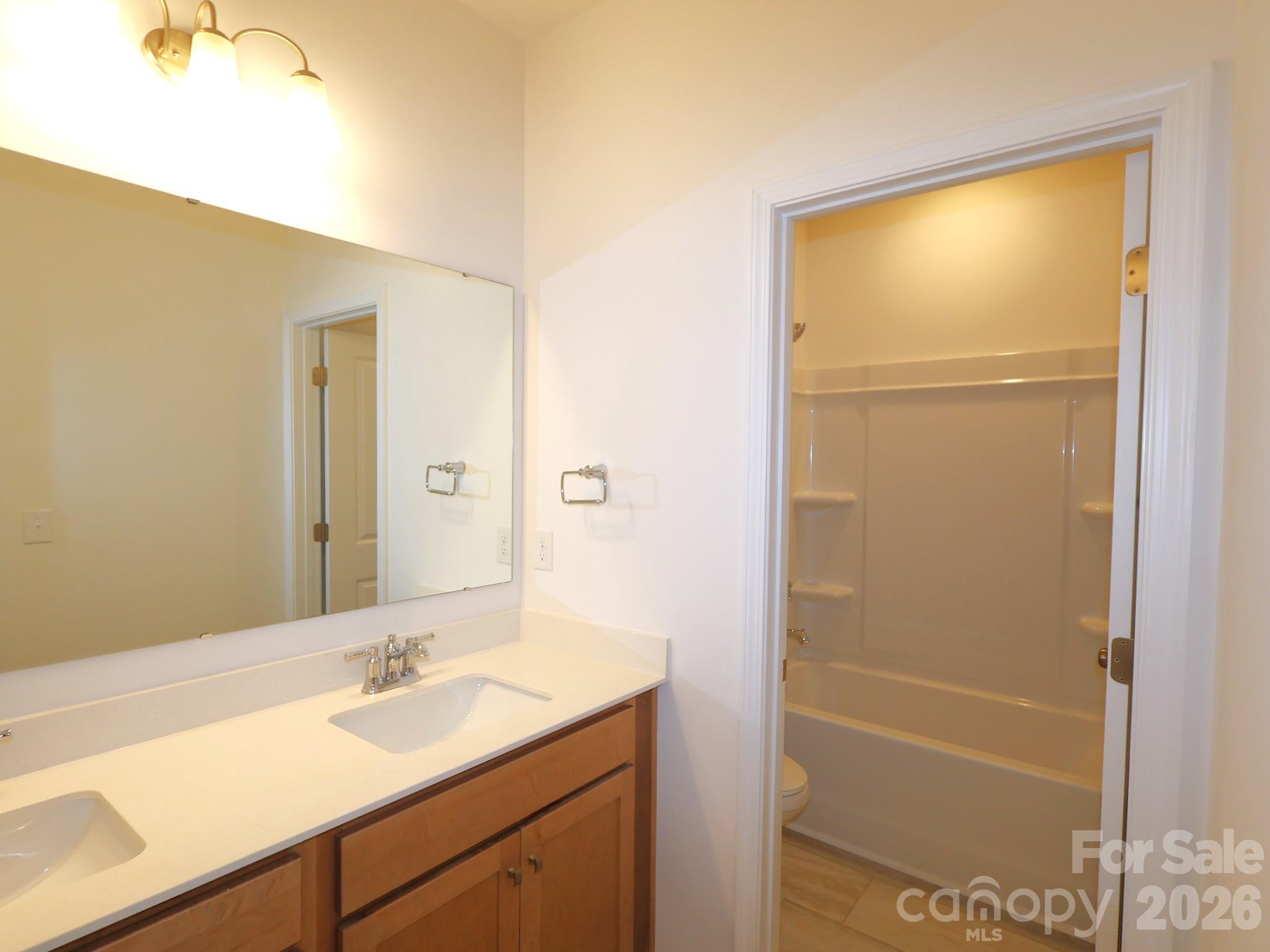 233 Amber Glen Drive Property Photo 16