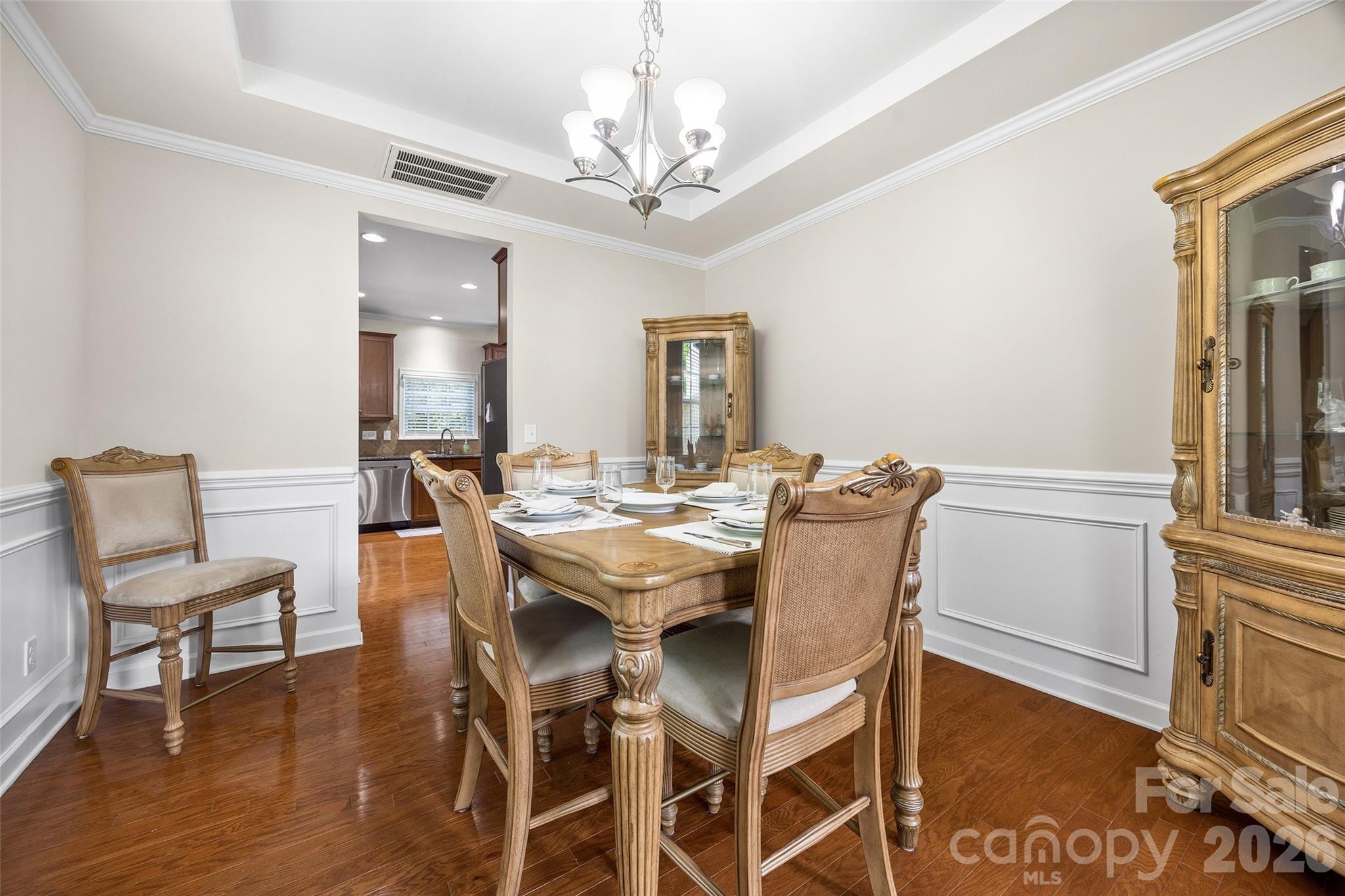 5093 Gladiola Way Property Photo 6