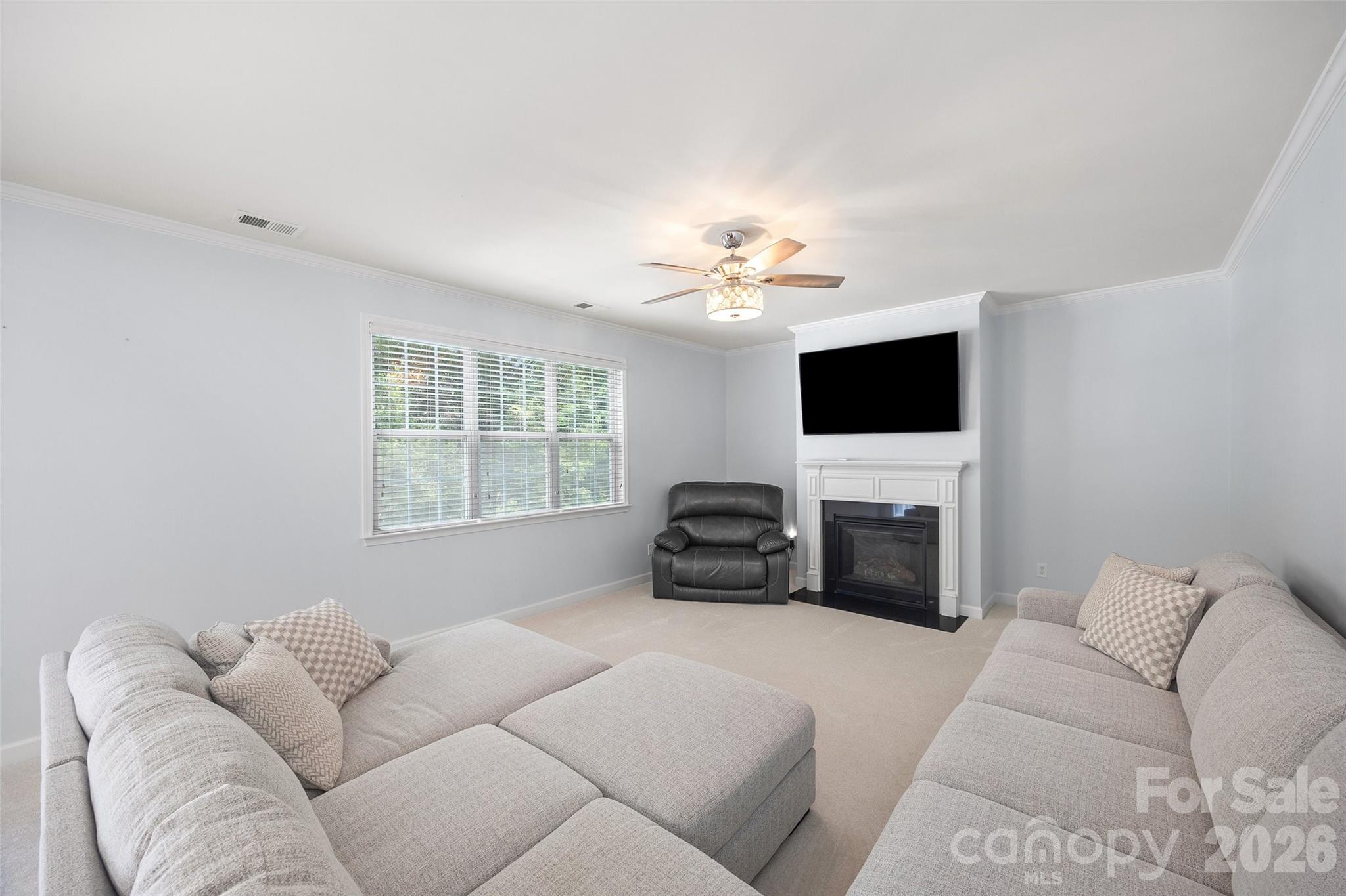 5093 Gladiola Way Property Photo 15