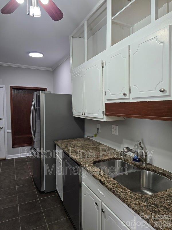 5949 Quail Hollow Road D Property Photo 11