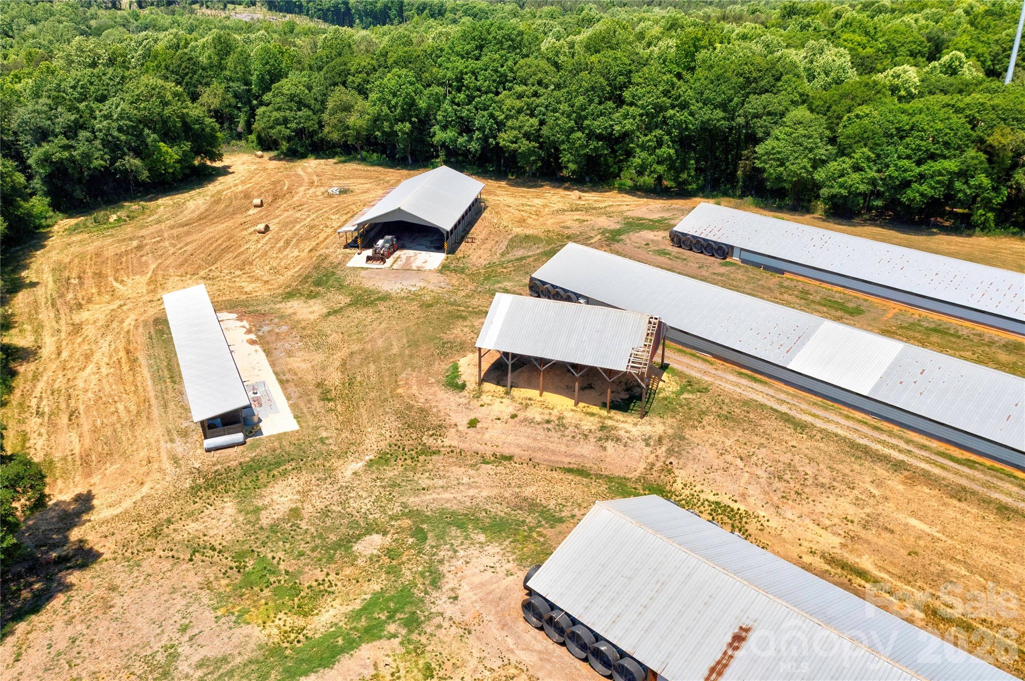 1402 Maple Springs Ch Road Property Photo 7