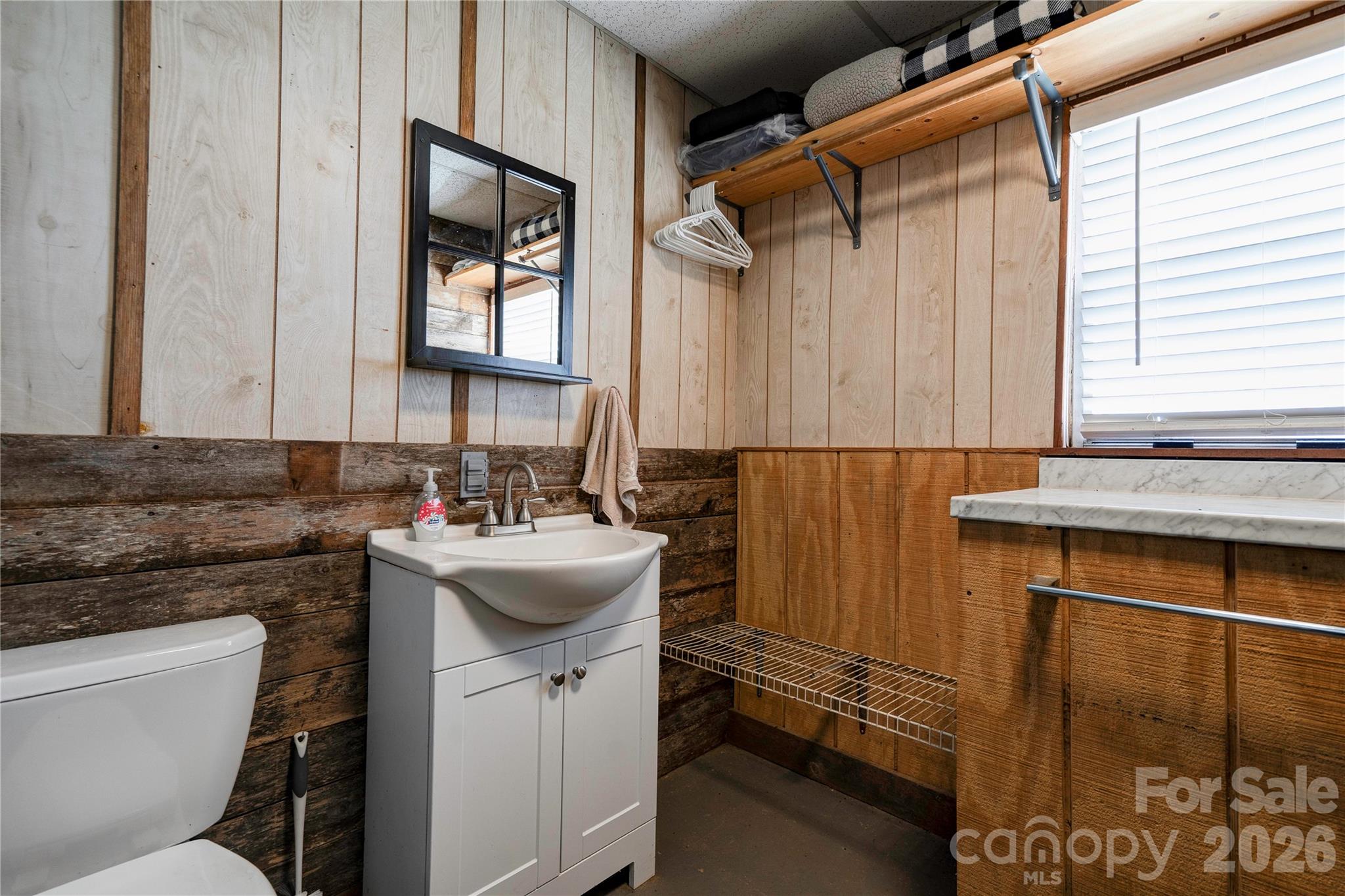 1402 Maple Springs Ch Road Property Photo 16