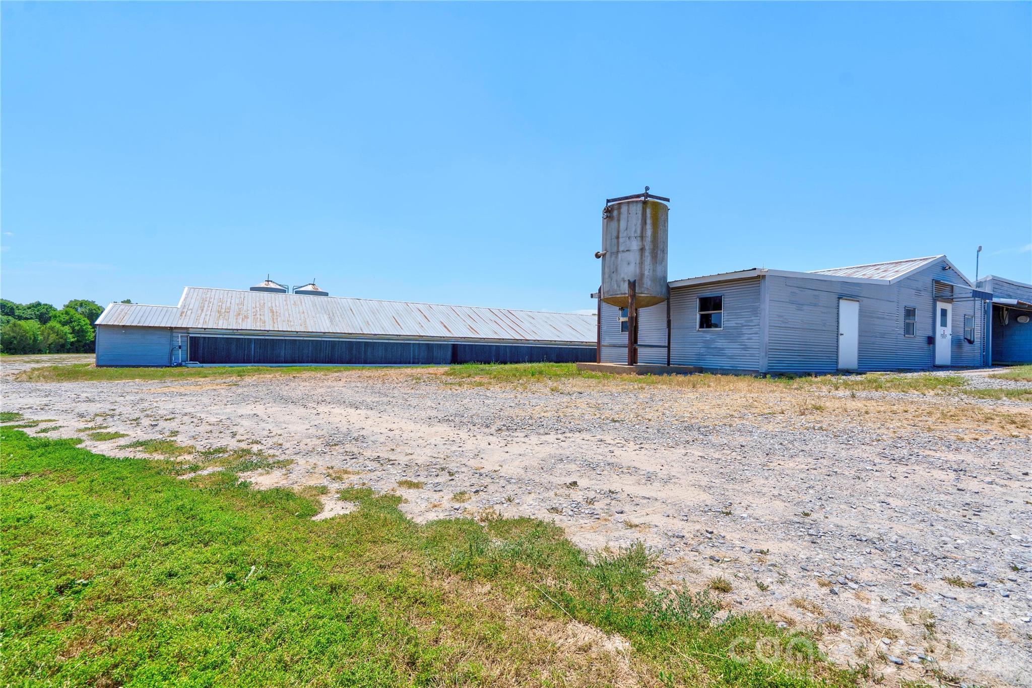 1402 Maple Springs Ch Road Property Photo 47