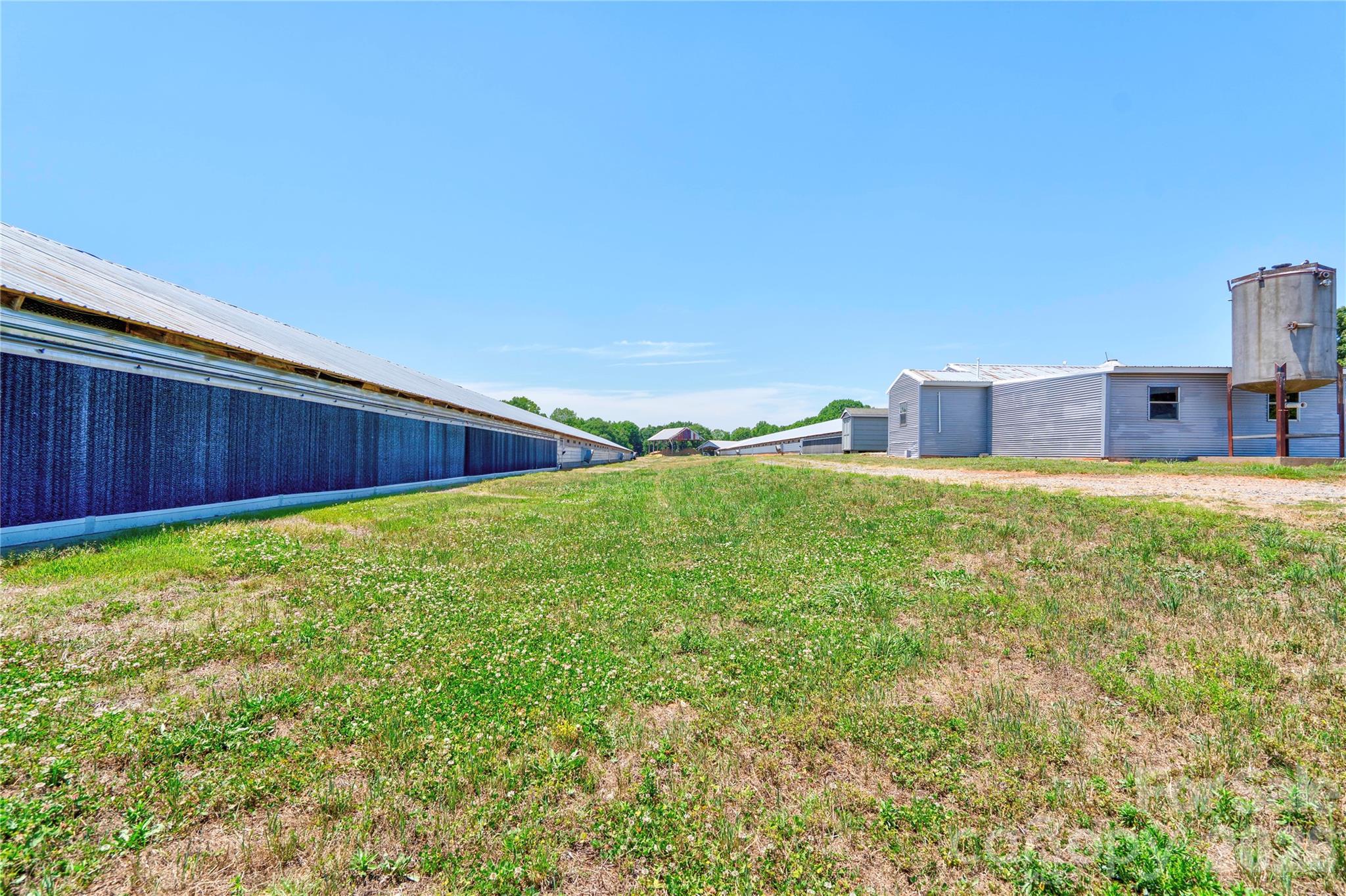 1402 Maple Springs Ch Road Property Photo 48