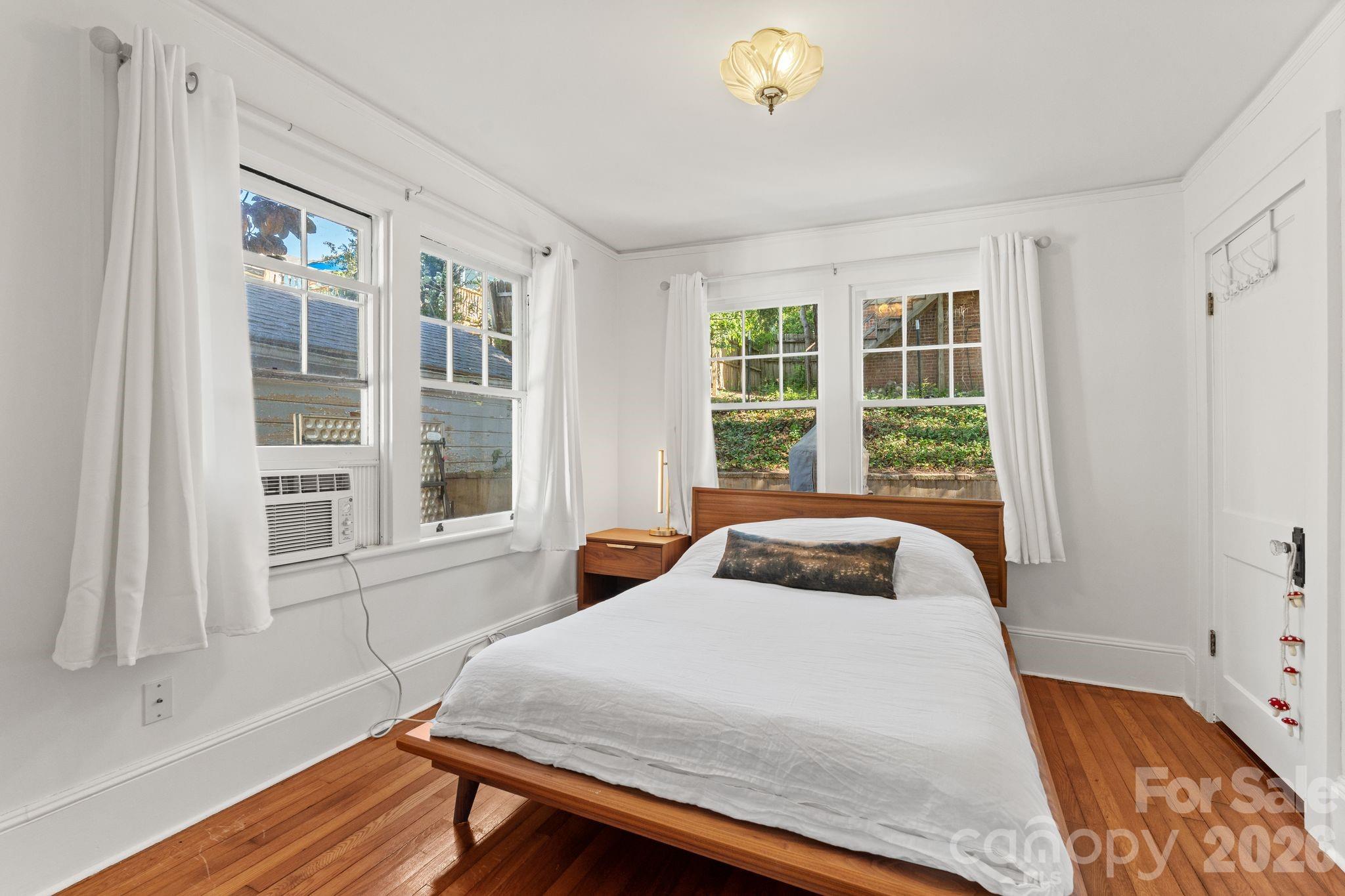 238 Forest Hill Drive Property Photo 11