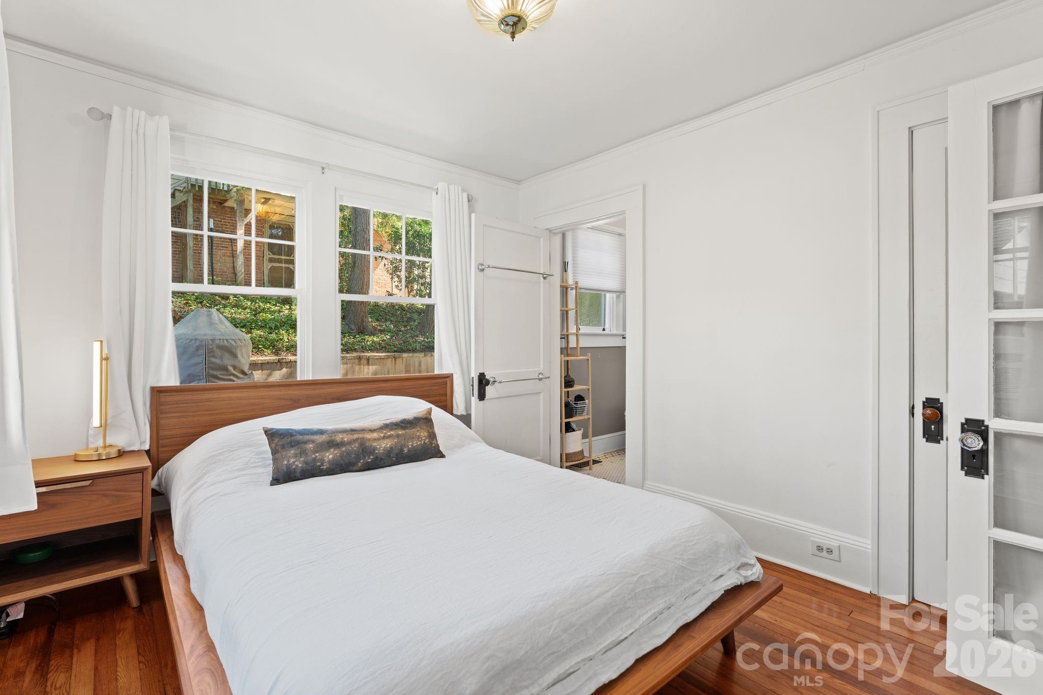 238 Forest Hill Drive Property Photo 12