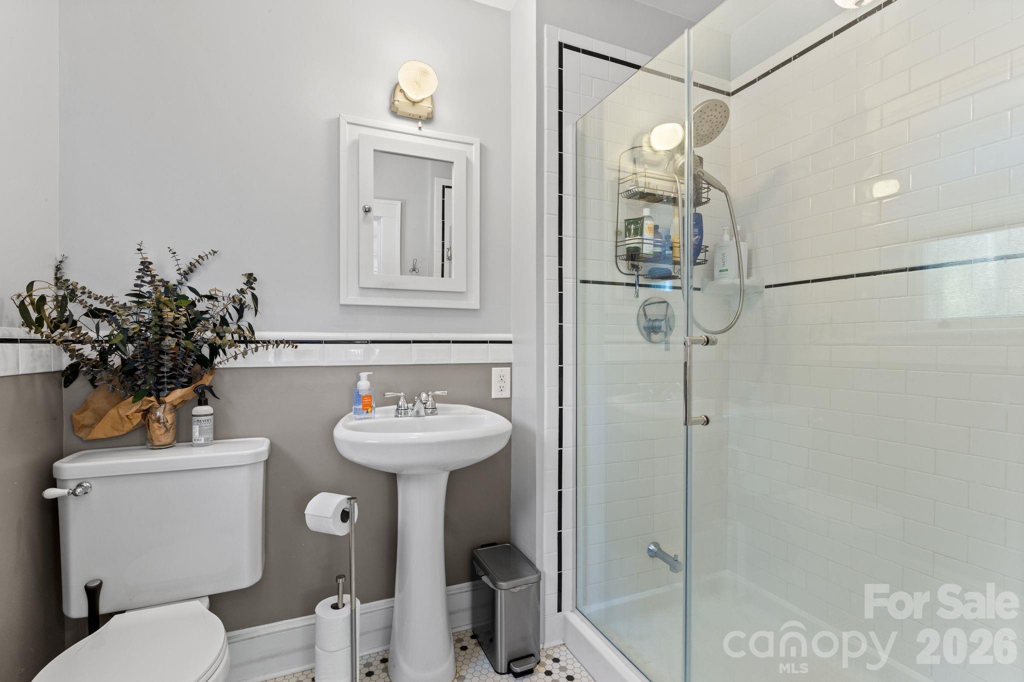238 Forest Hill Drive Property Photo 13