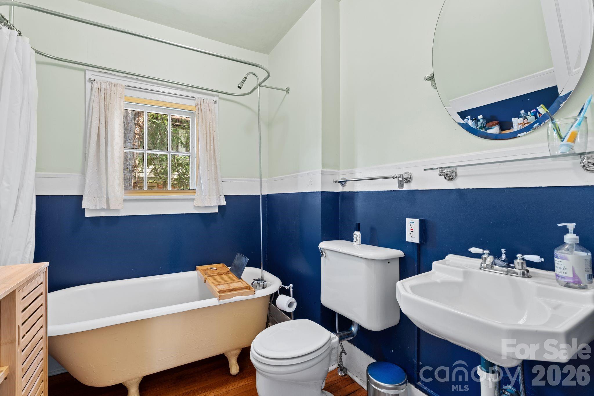 238 Forest Hill Drive Property Photo 21
