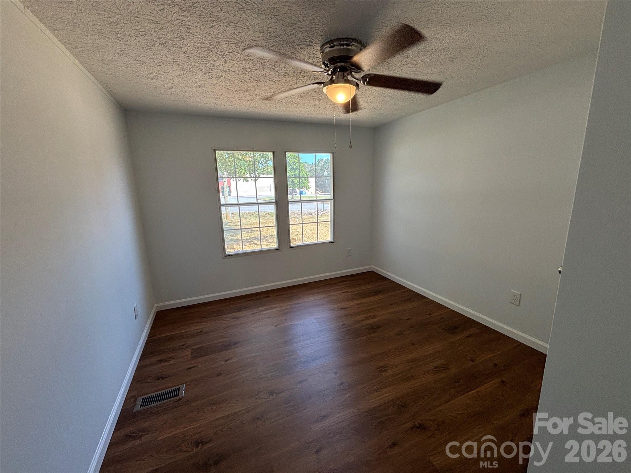 559 School Drive Property Photo 11