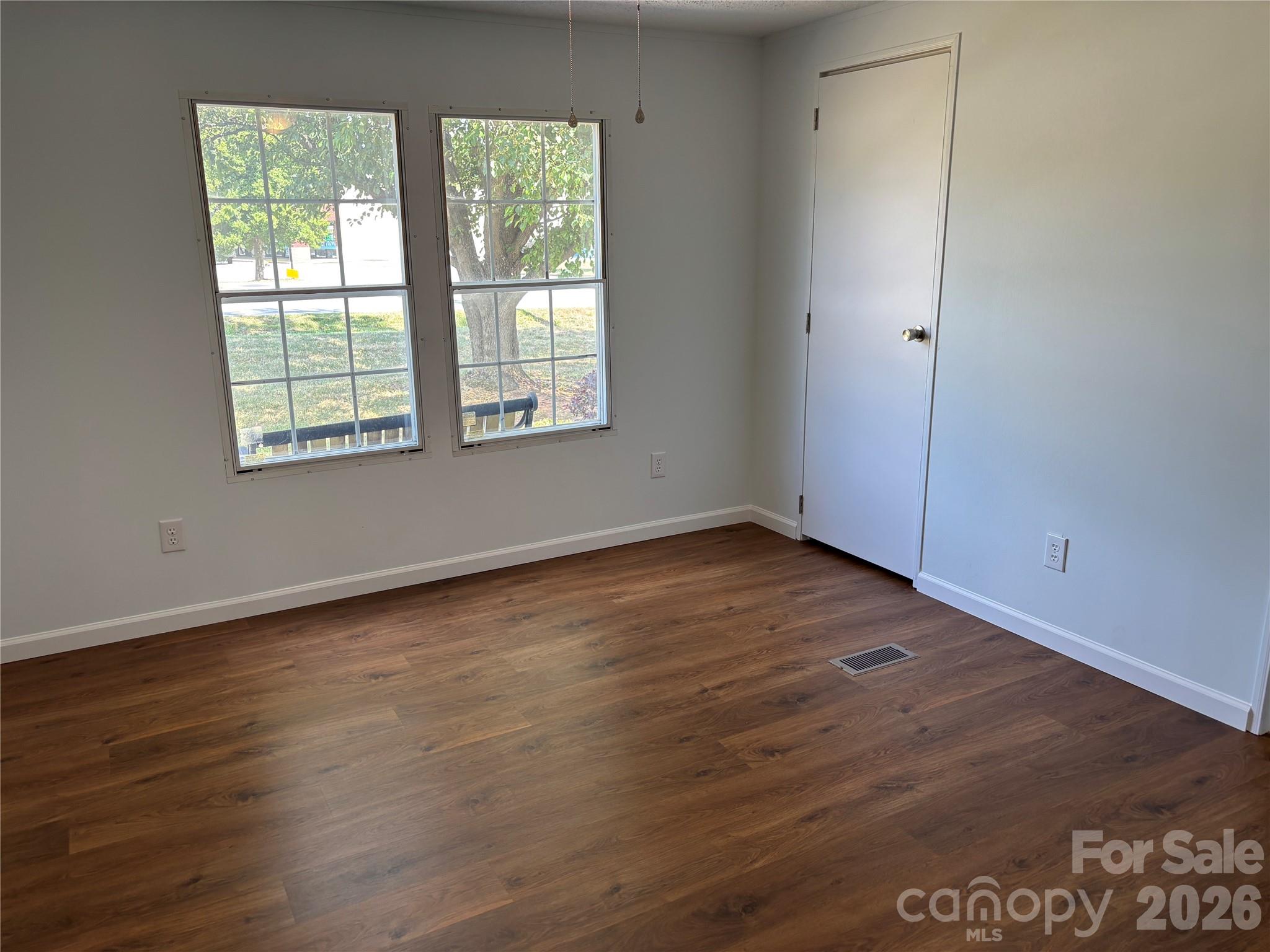 559 School Drive Property Photo 20