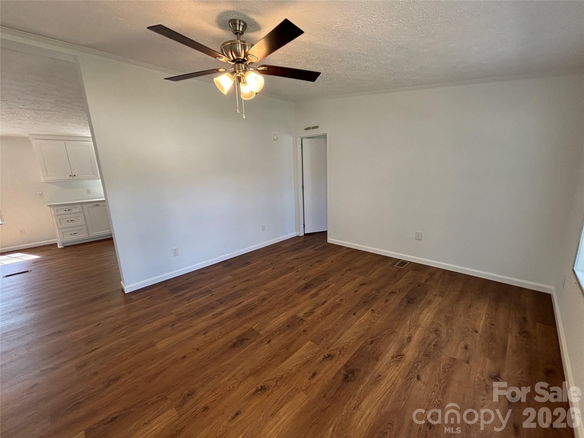 559 School Drive Property Photo 23