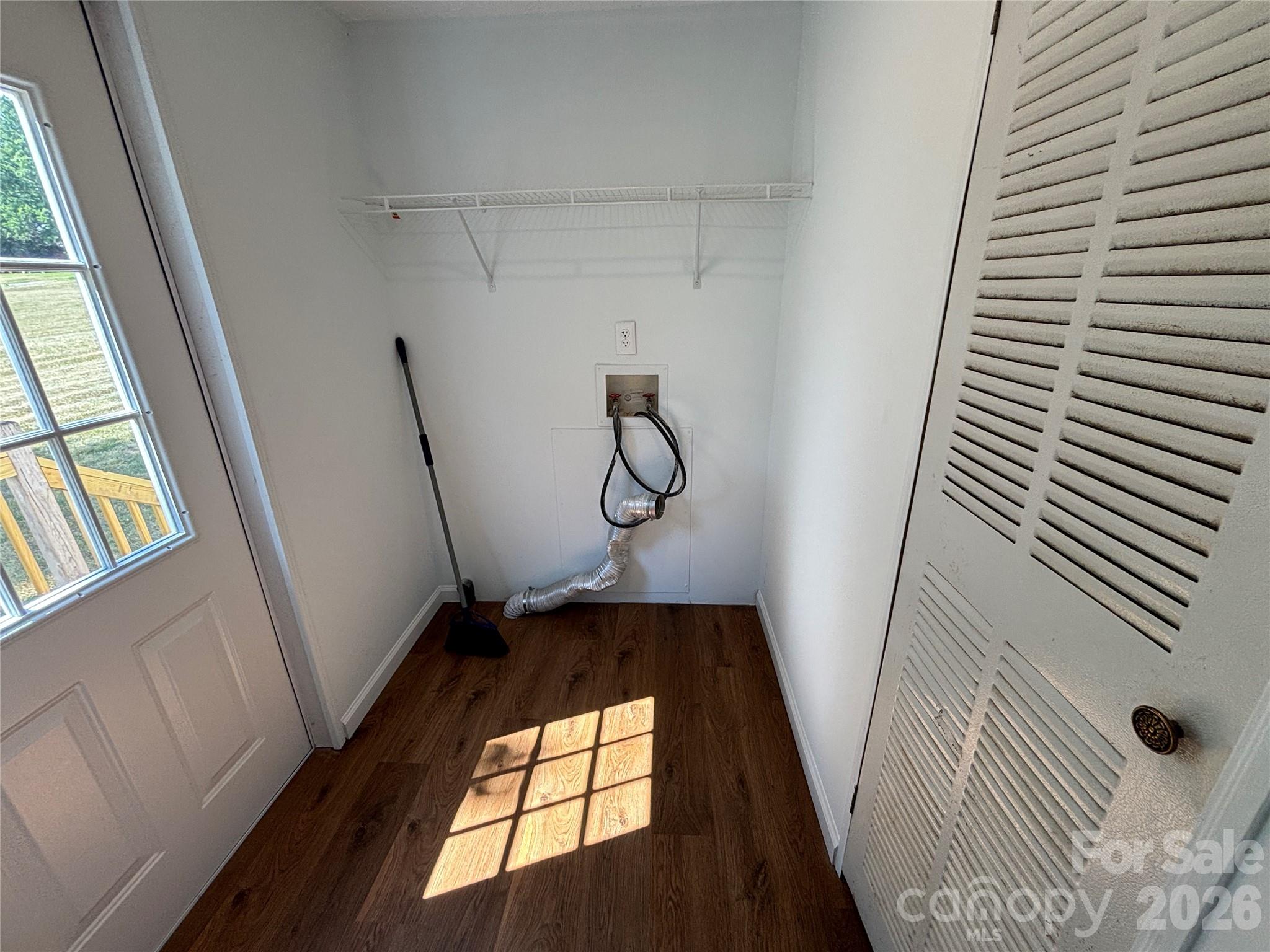 559 School Drive Property Photo 25