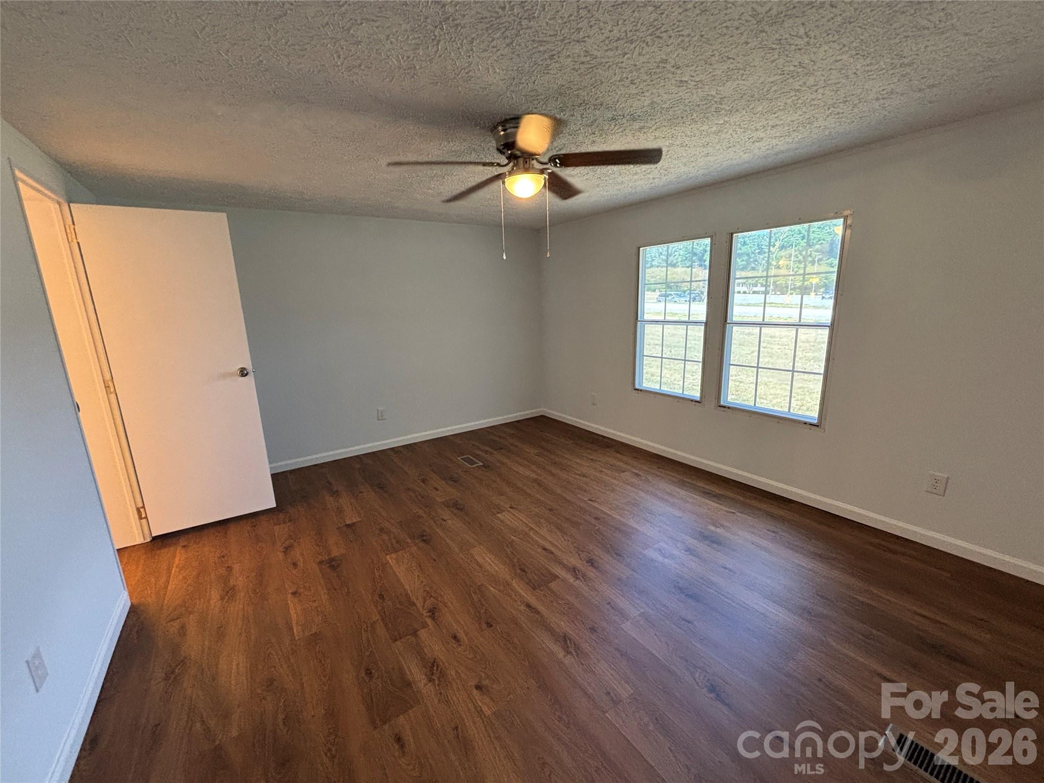559 School Drive Property Photo 29