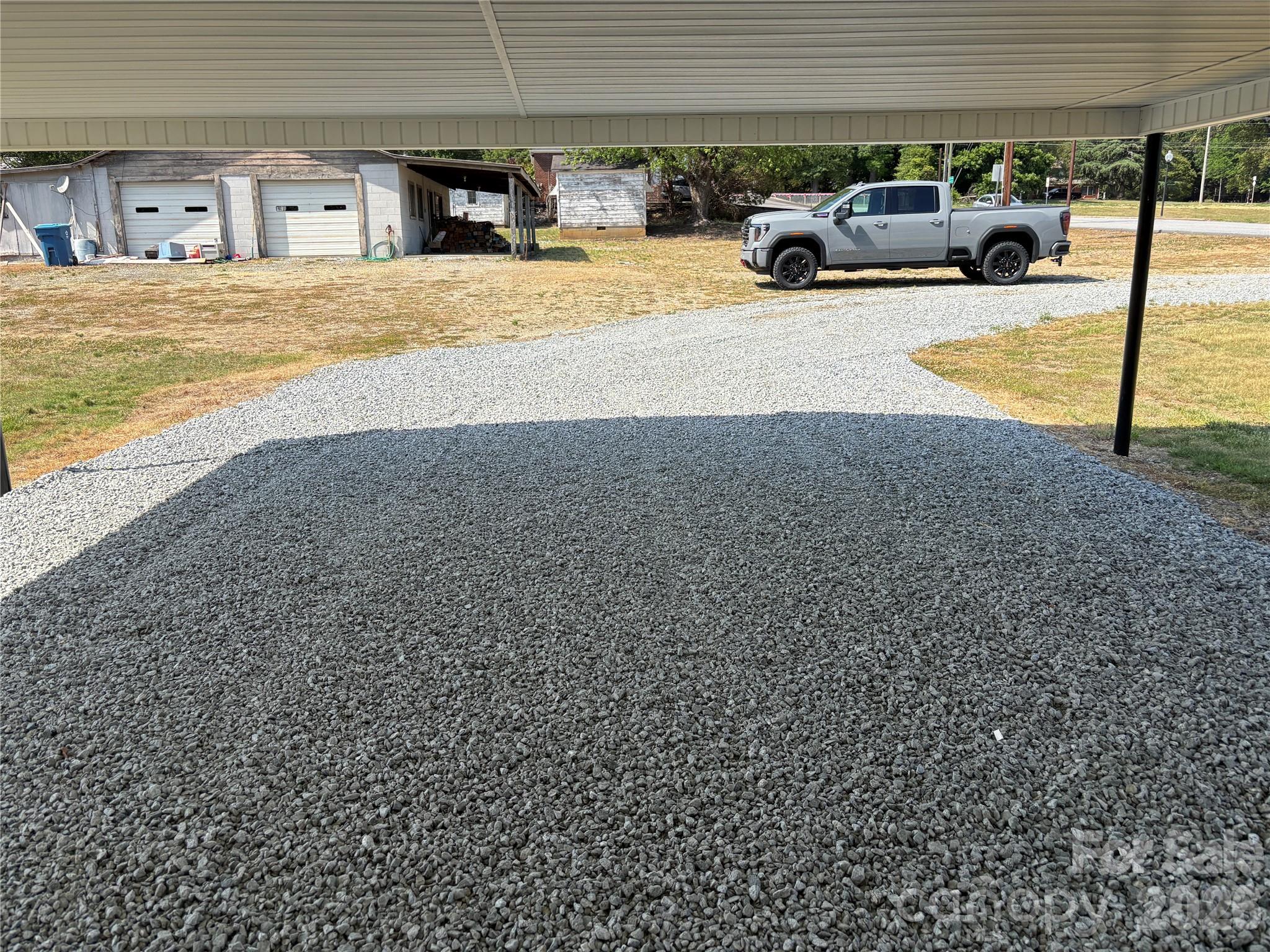 559 School Drive Property Photo 48