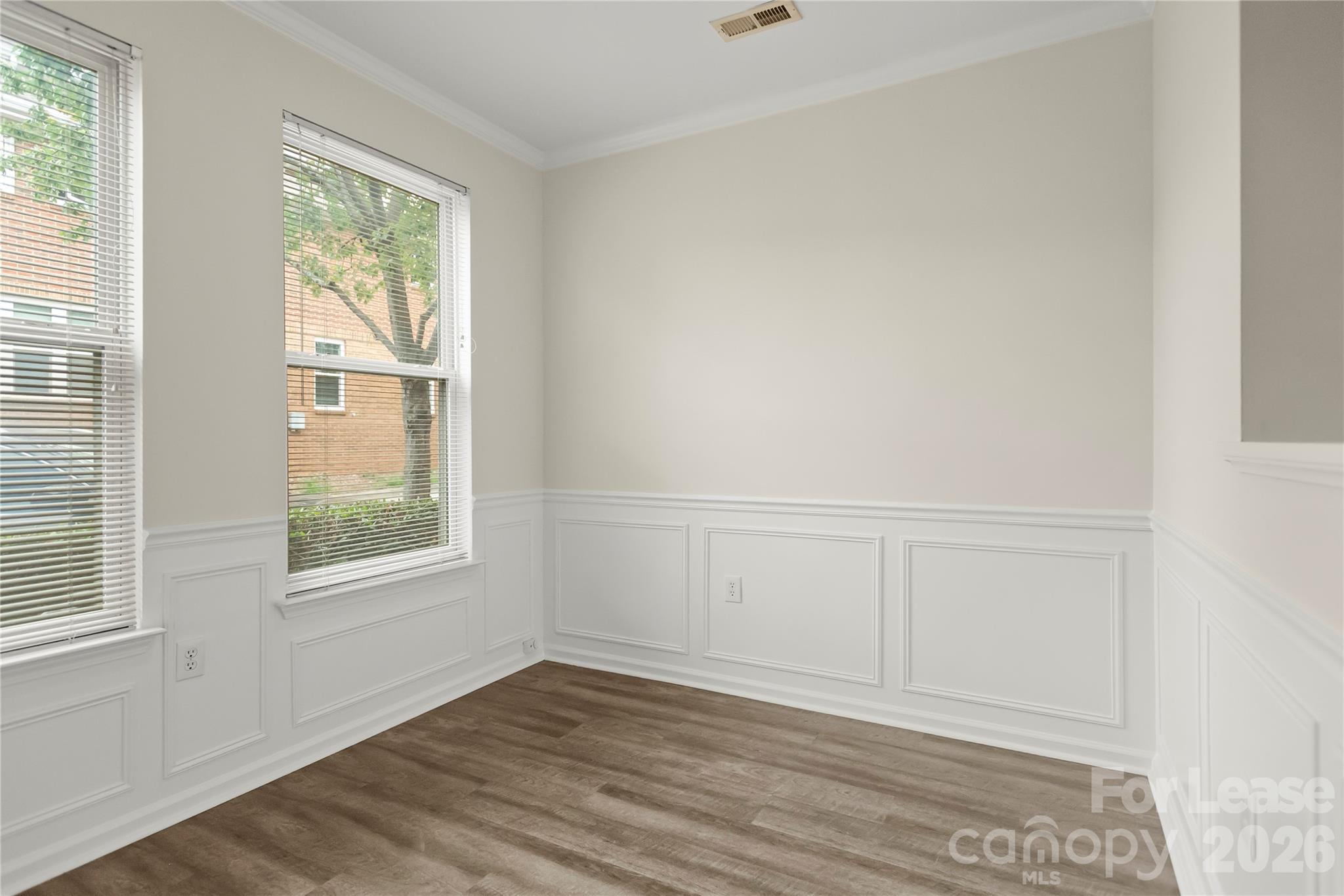 567 E 9th Street Property Photo 15