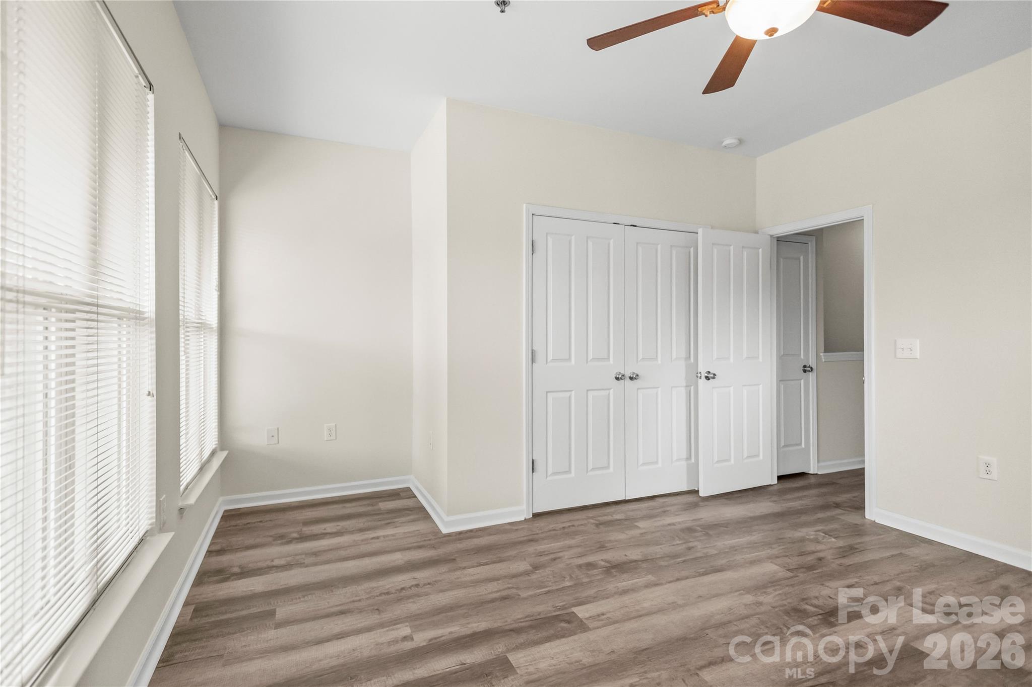 567 E 9th Street Property Photo 21
