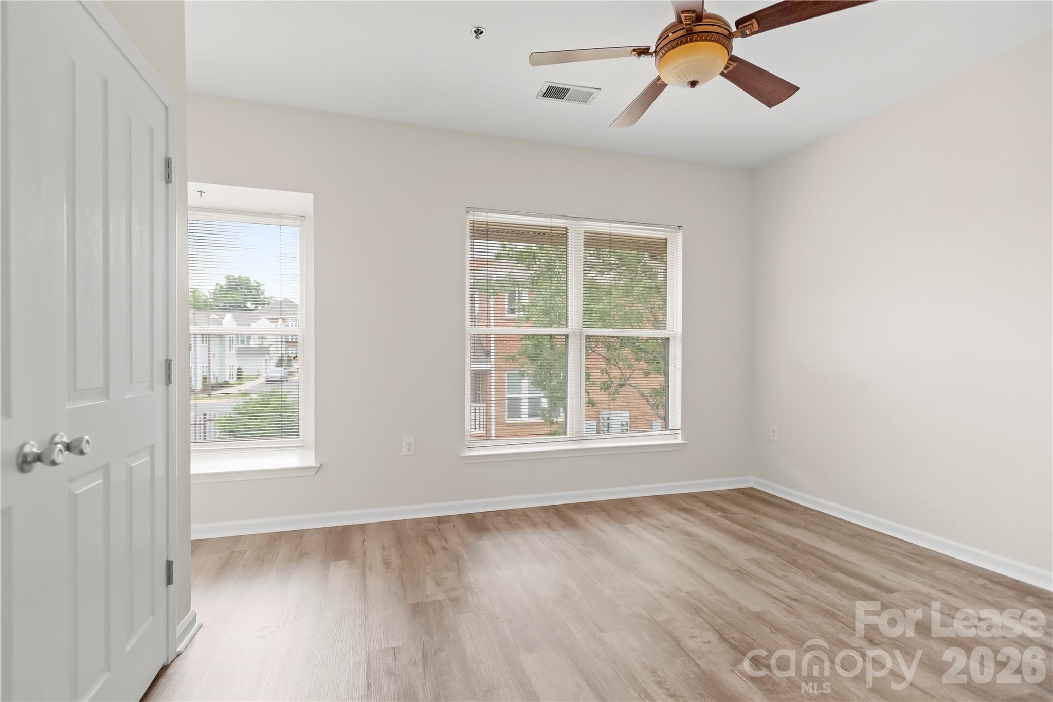 567 E 9th Street Property Photo 24