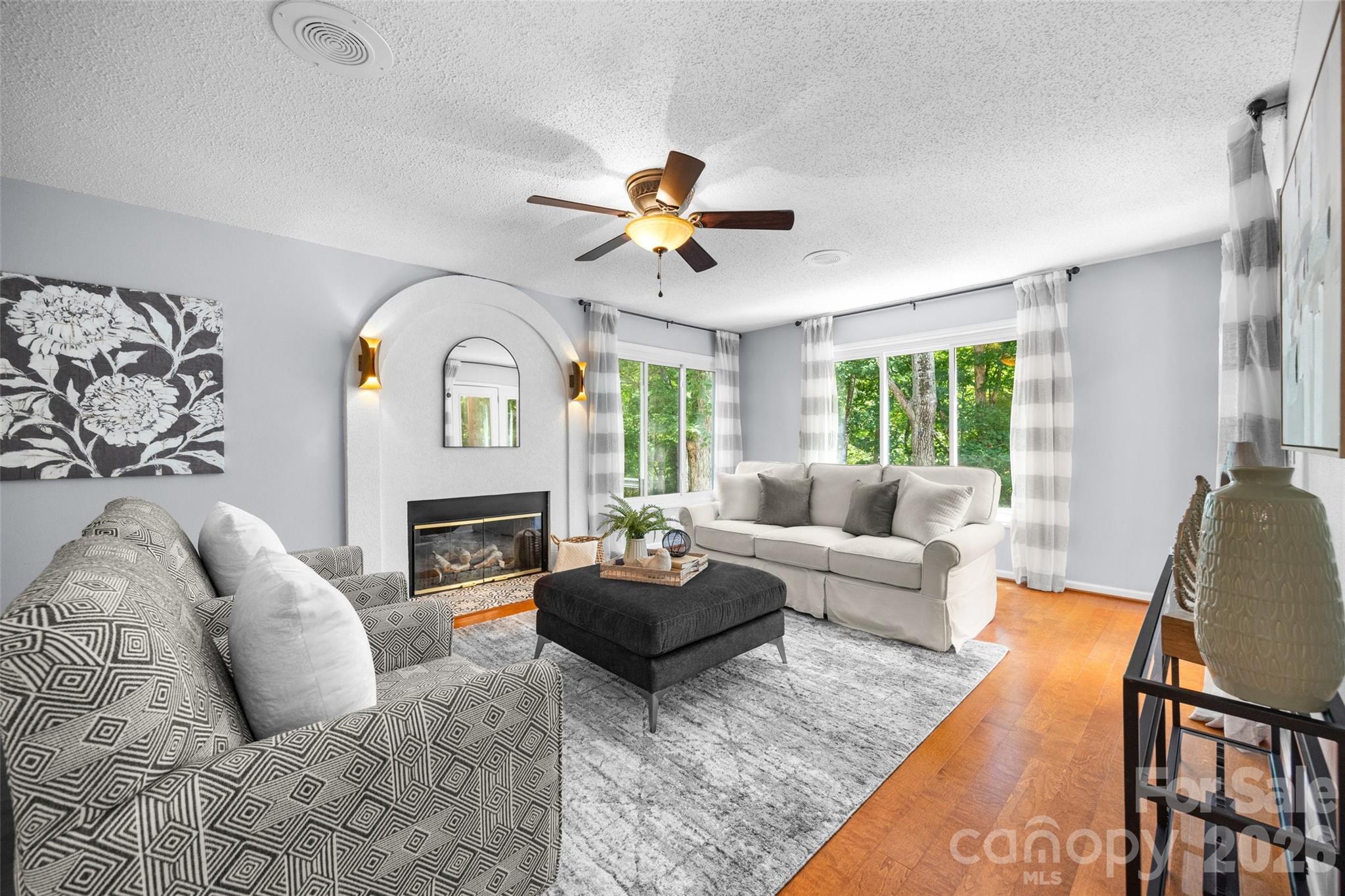 7057 Mariners Court Property Photo 3