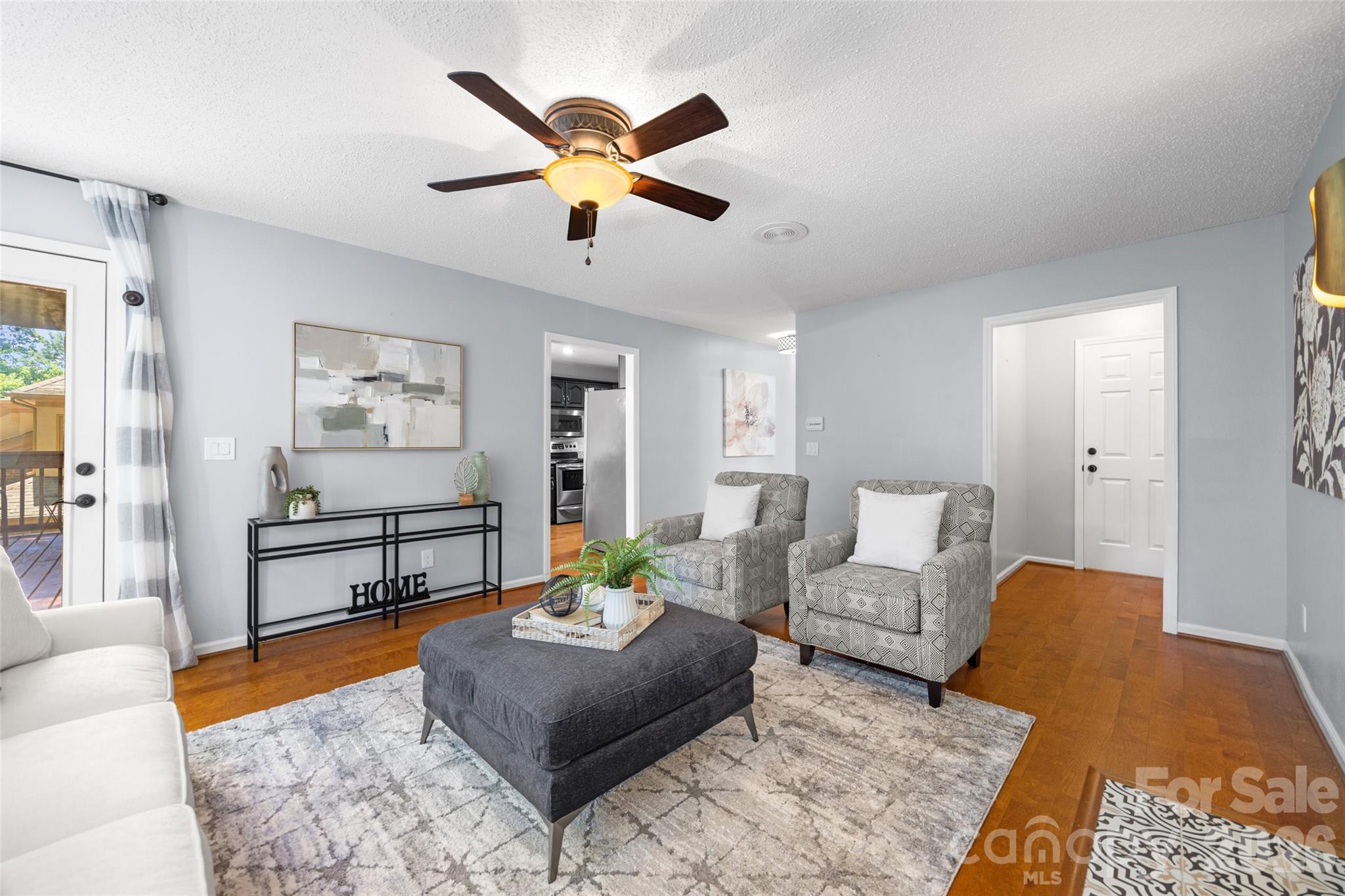 7057 Mariners Court Property Photo 7