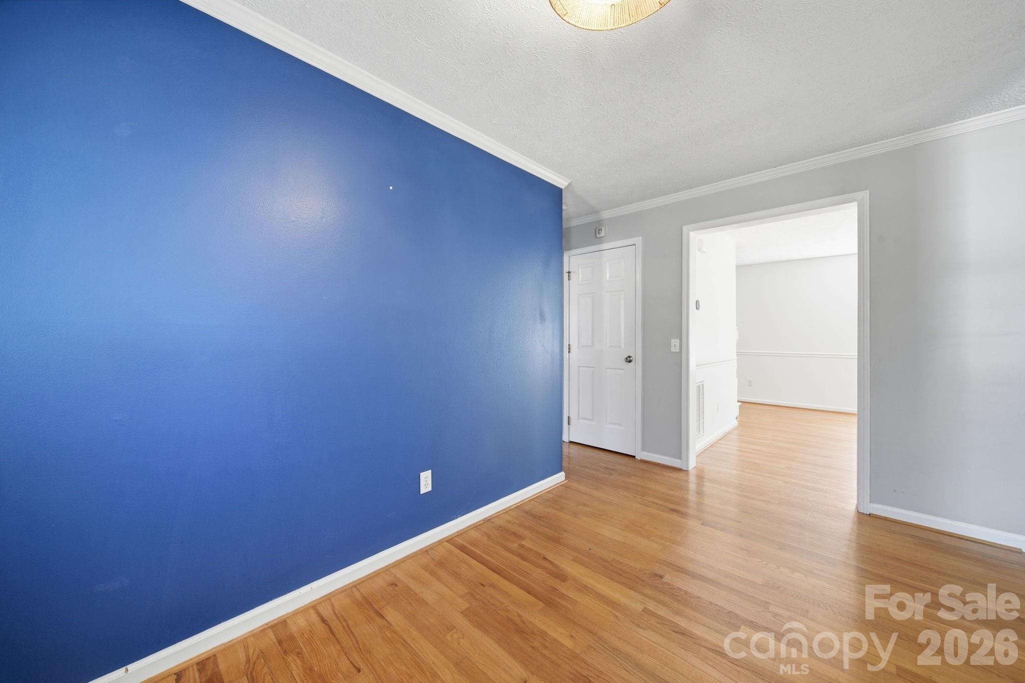 313 Sunrise Circle Property Photo 5