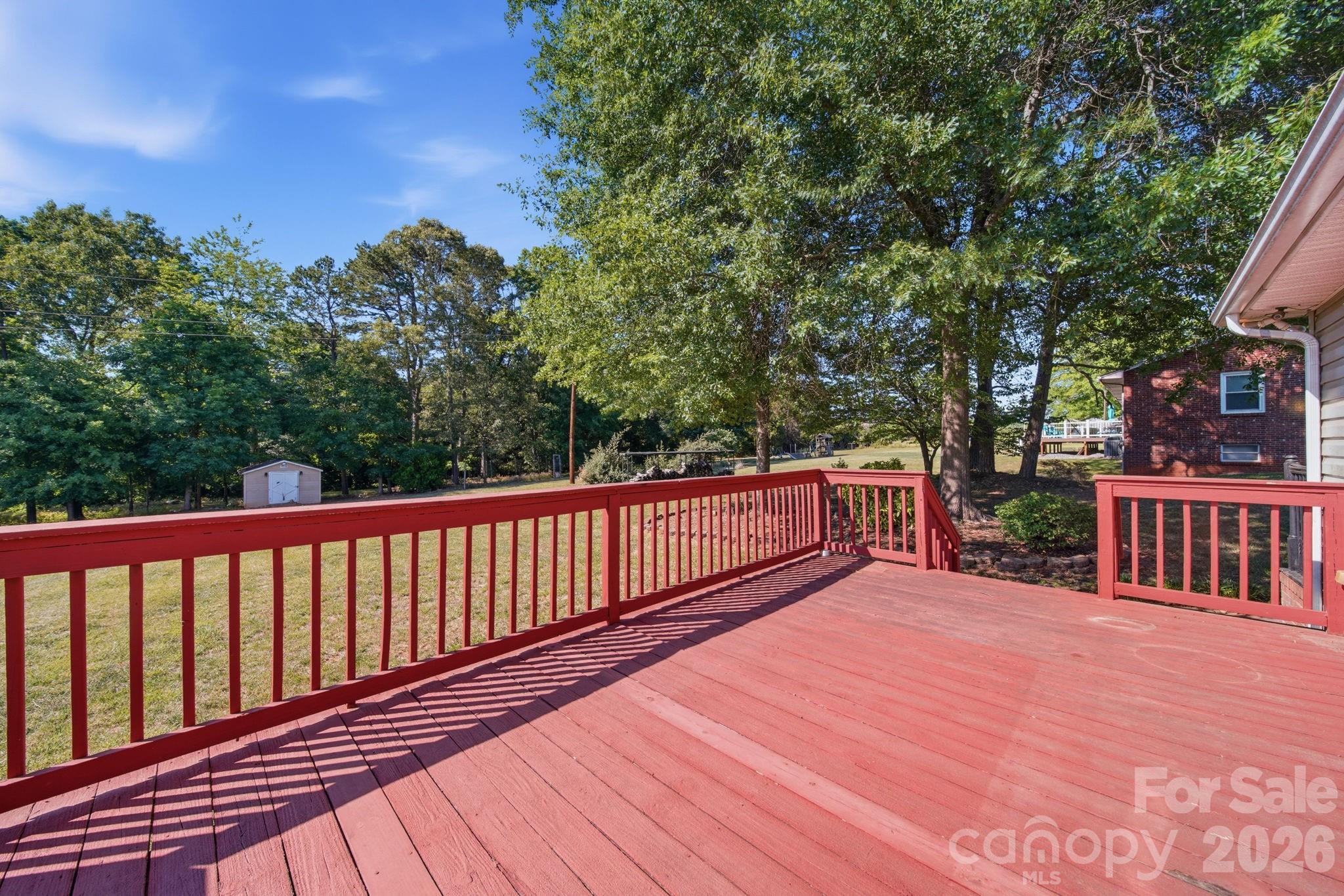 313 Sunrise Circle Property Photo 39