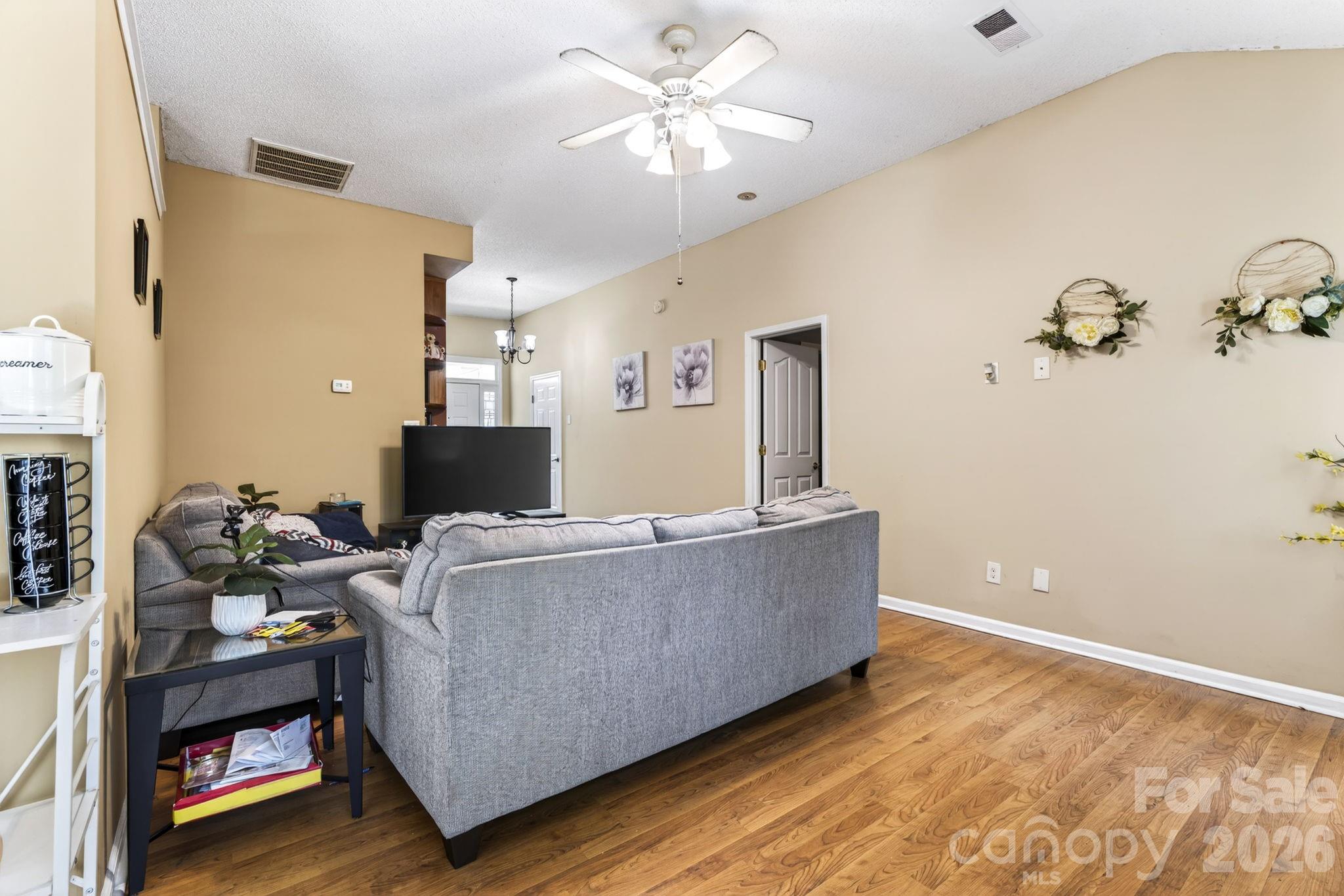 13908 Mcgloughlin Way Court Property Photo 9
