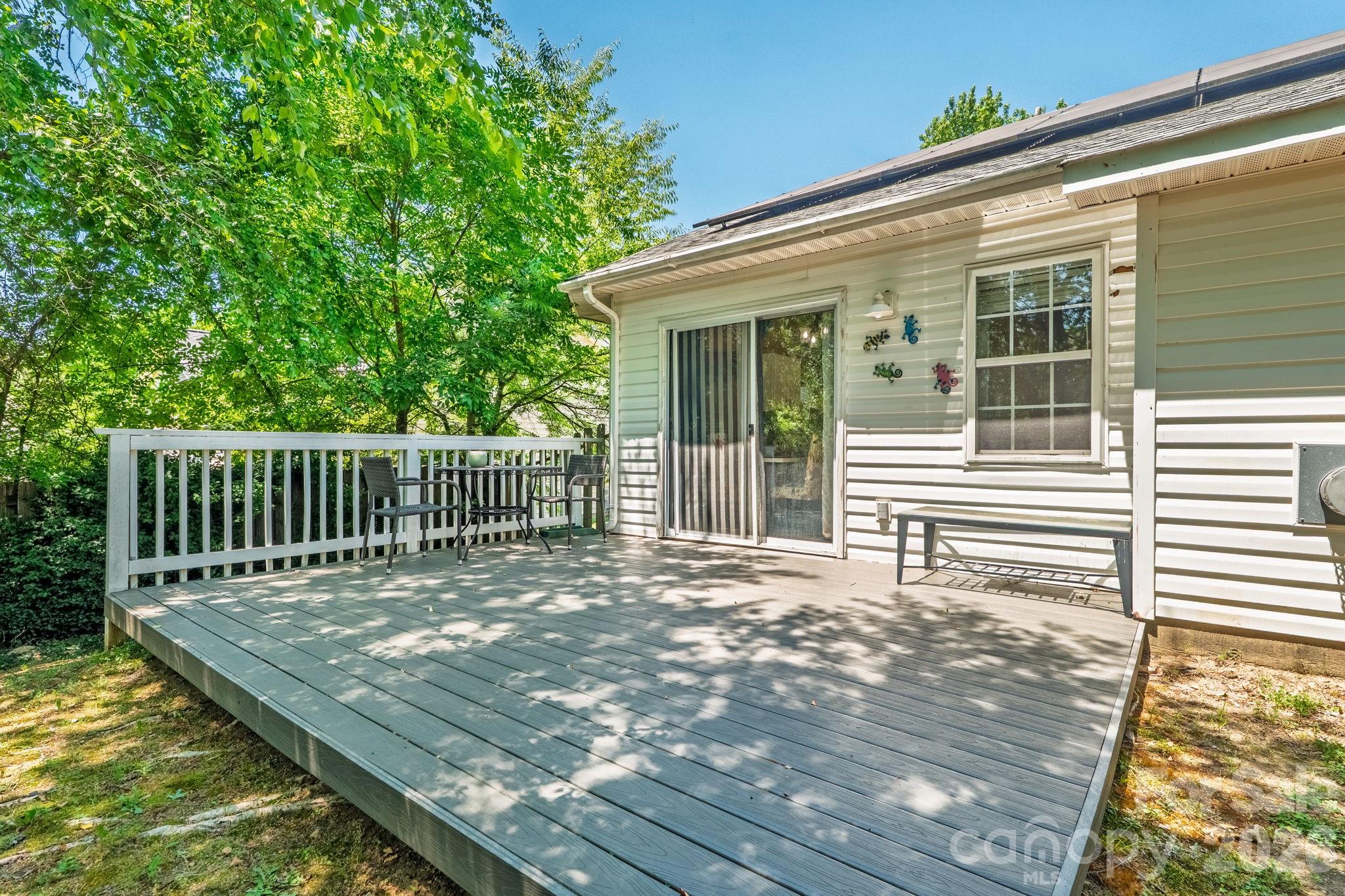 13908 Mcgloughlin Way Court Property Photo 27