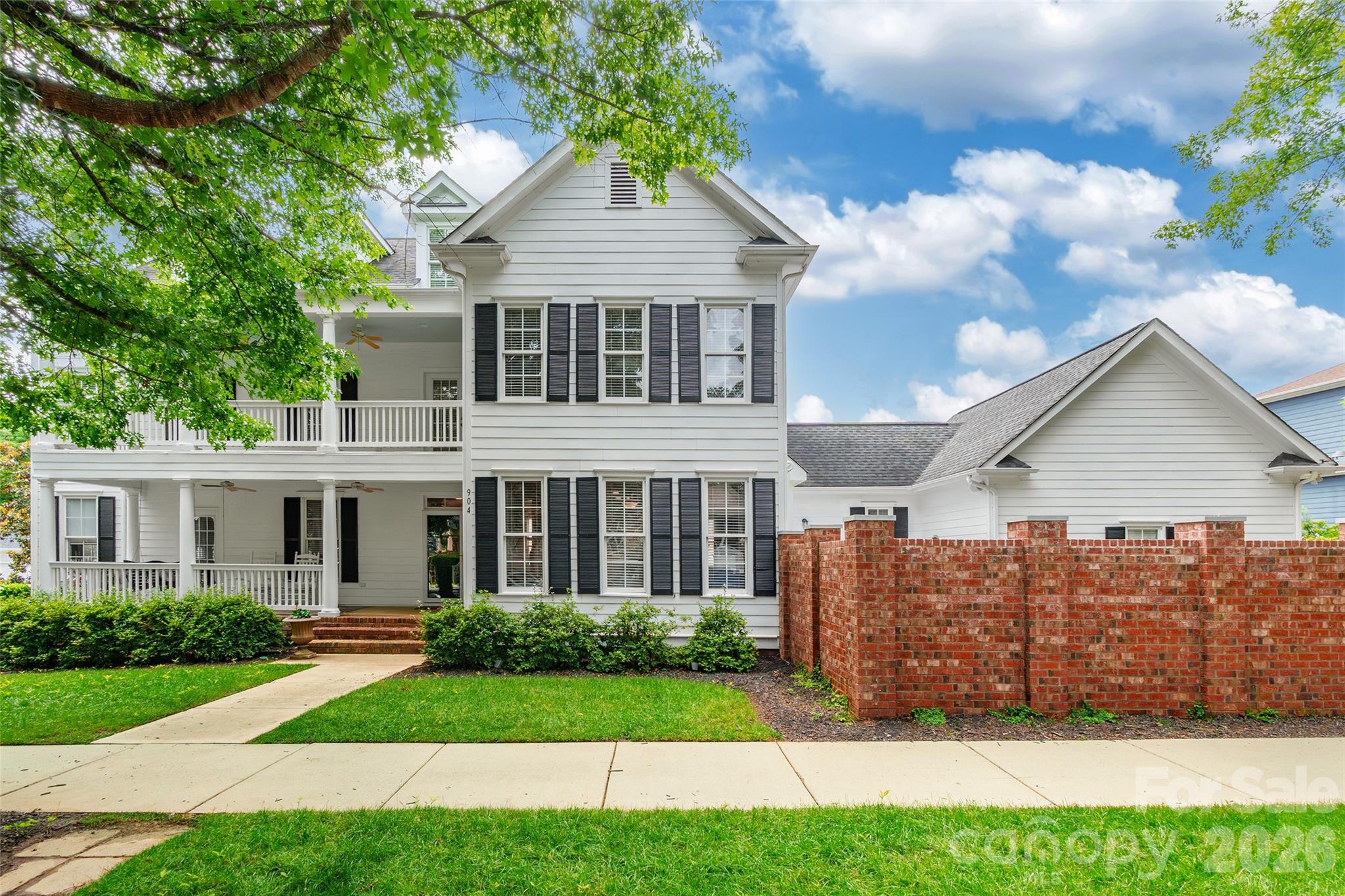 904 Tuckerton Drive Property Photo 1