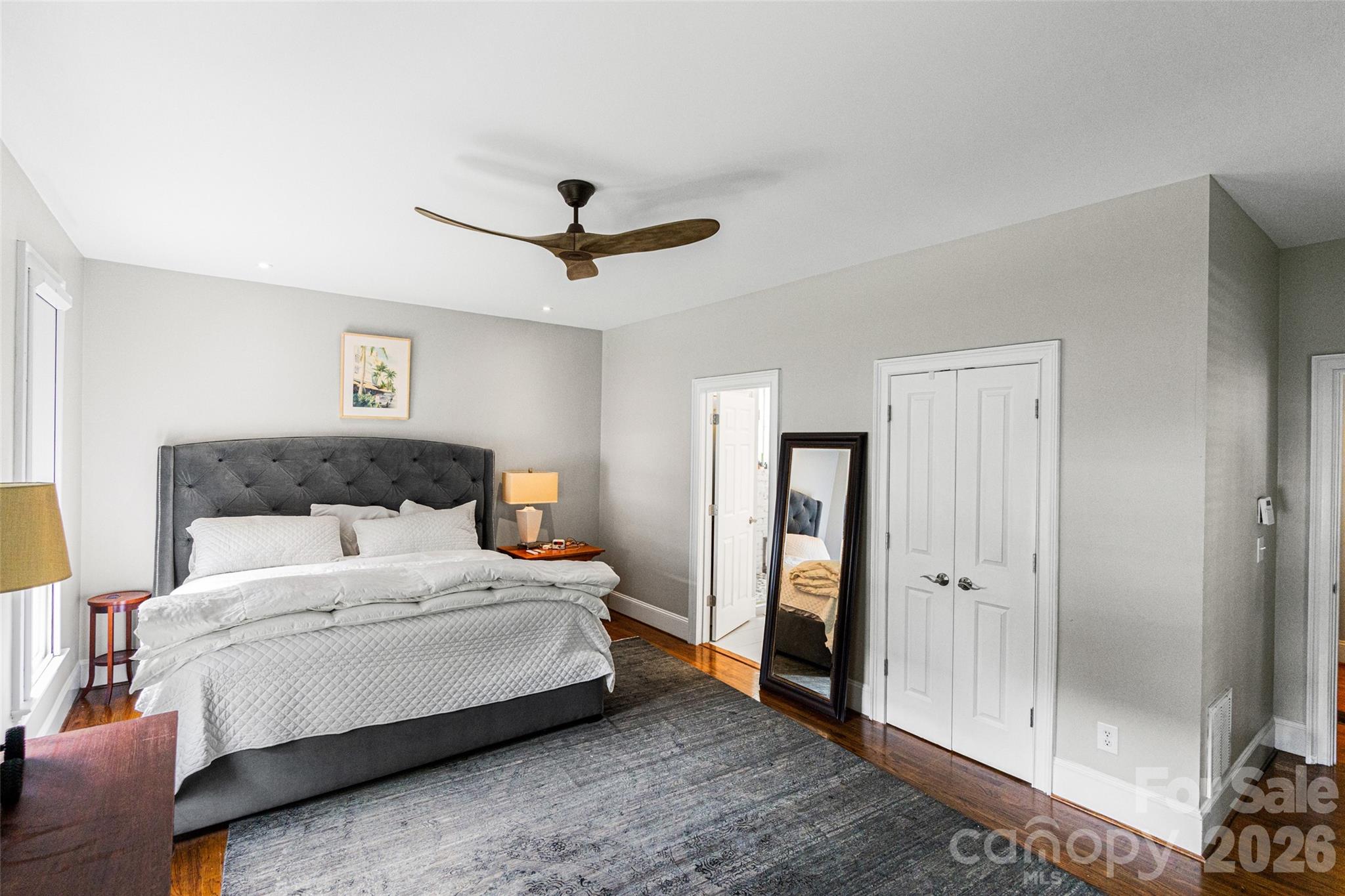 904 Tuckerton Drive Property Photo 16