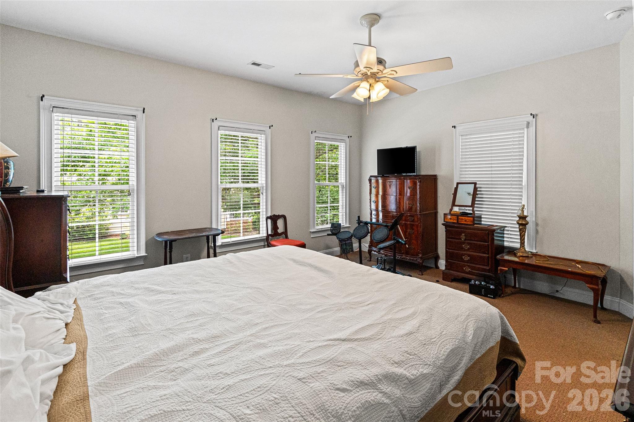 904 Tuckerton Drive Property Photo 23