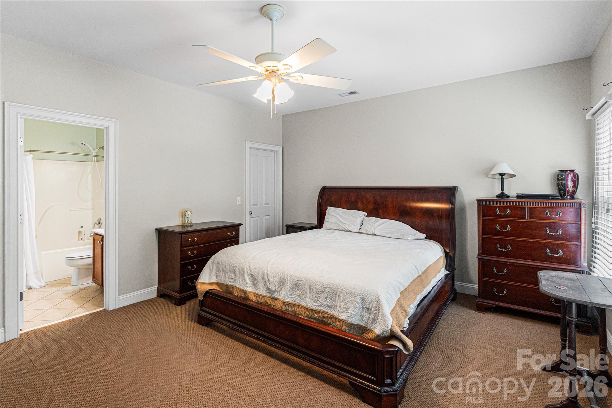 904 Tuckerton Drive Property Photo 24