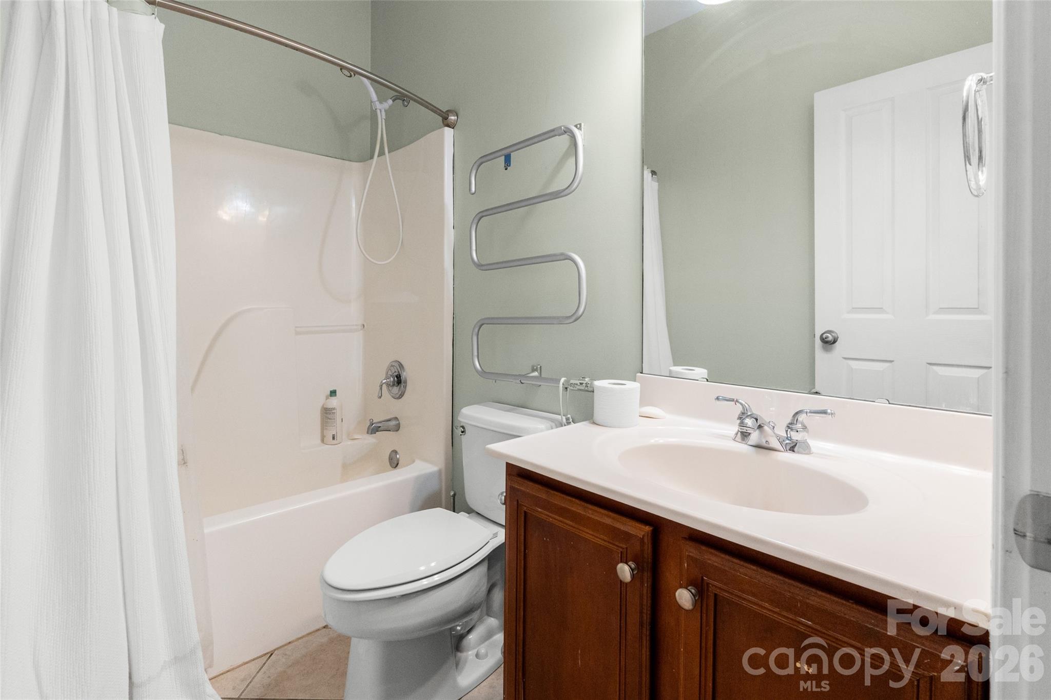 904 Tuckerton Drive Property Photo 25