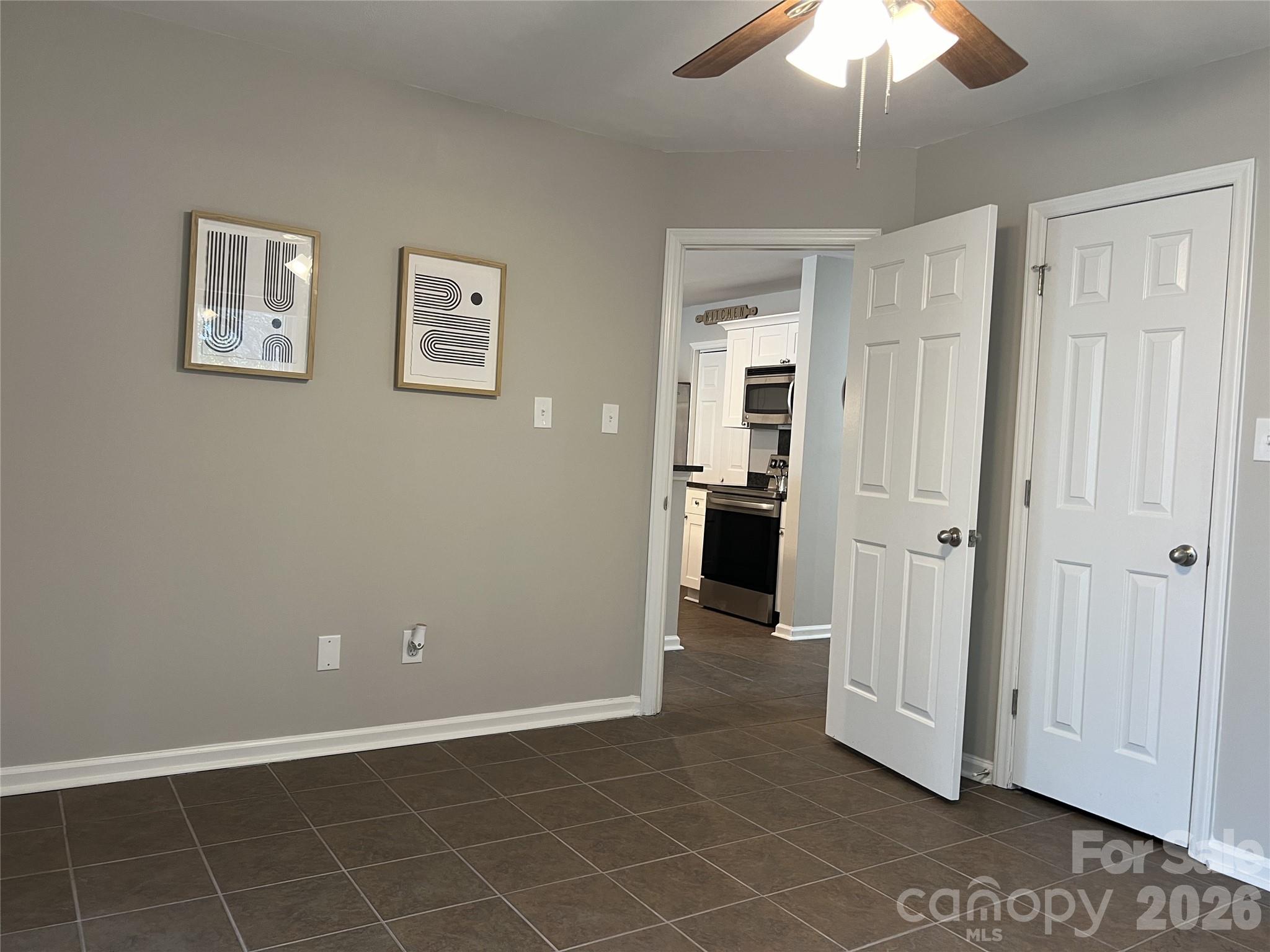 9041 J M Keynes Drive Property Photo 12