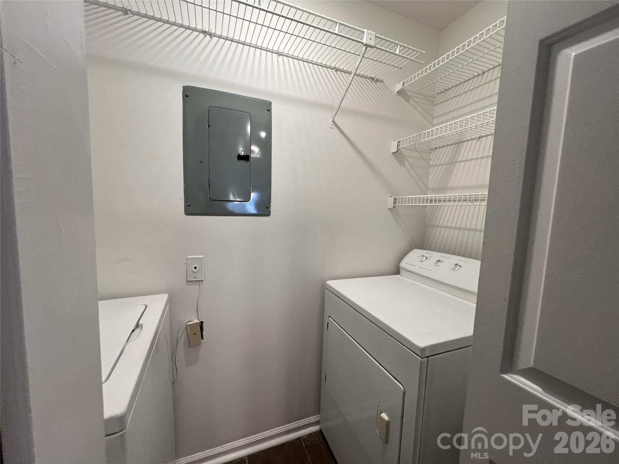 9041 J M Keynes Drive Property Photo 16