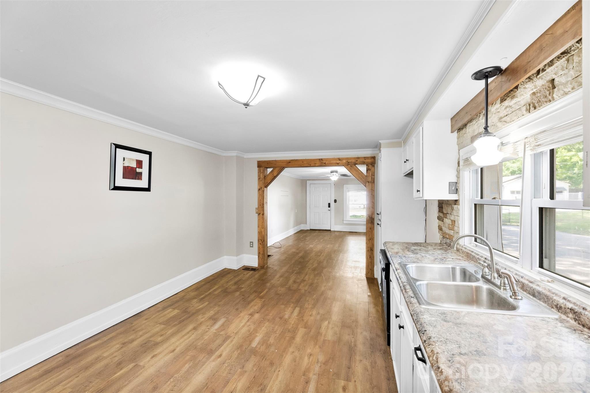 602 E Lee Avenue Property Photo 14