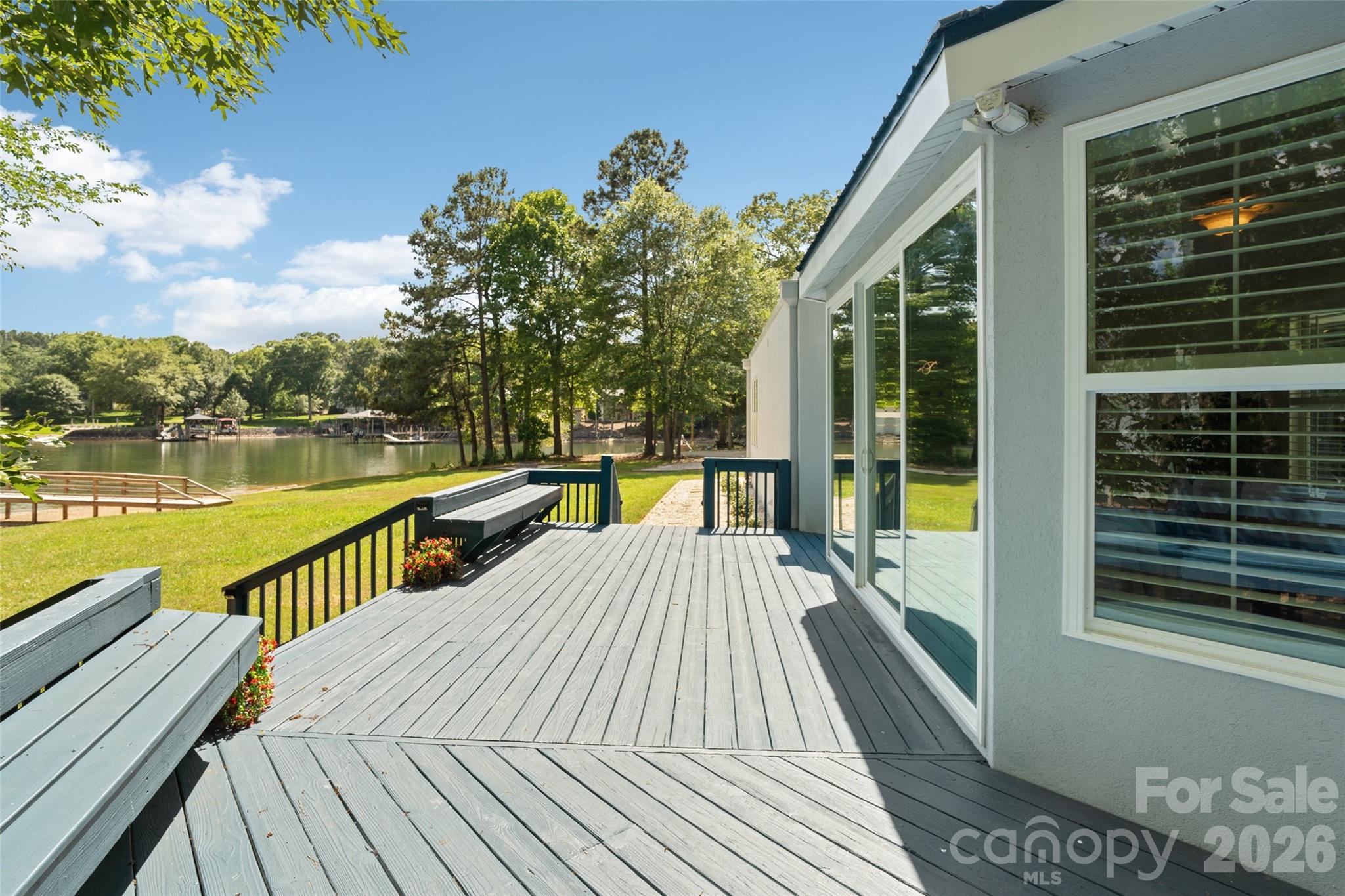 3911 Sandy Point Drive Property Photo 29