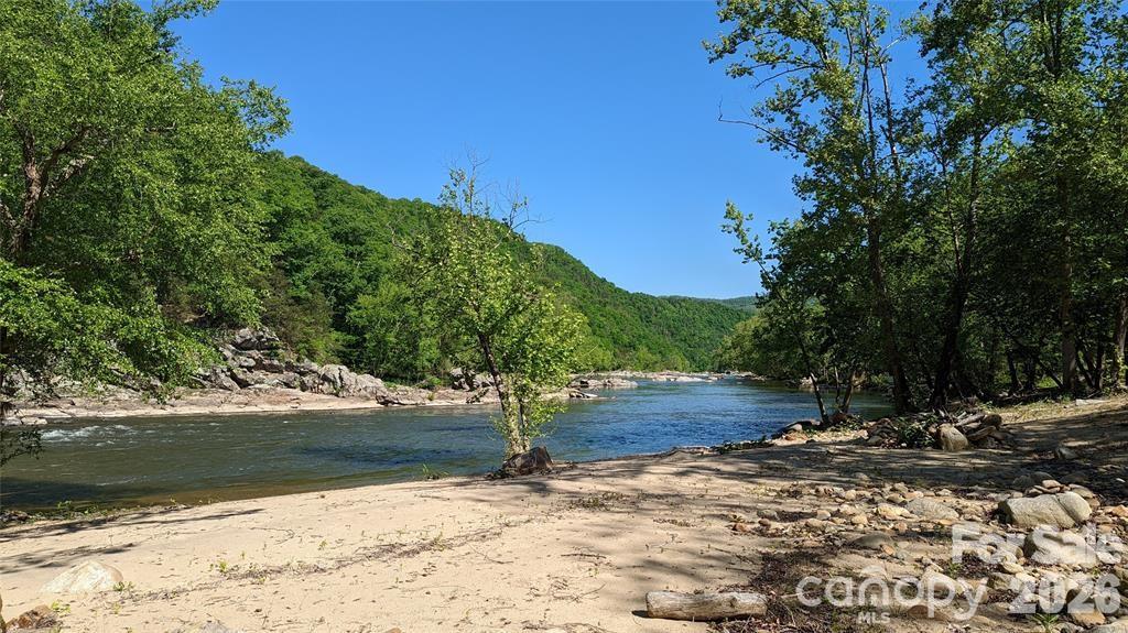 512 Wild River Run 65 Property Photo 11