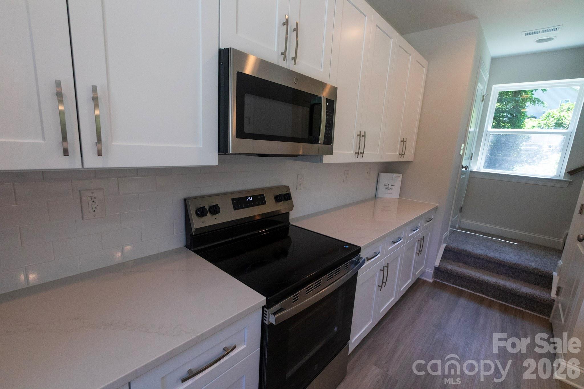 209 James Street Property Photo 7